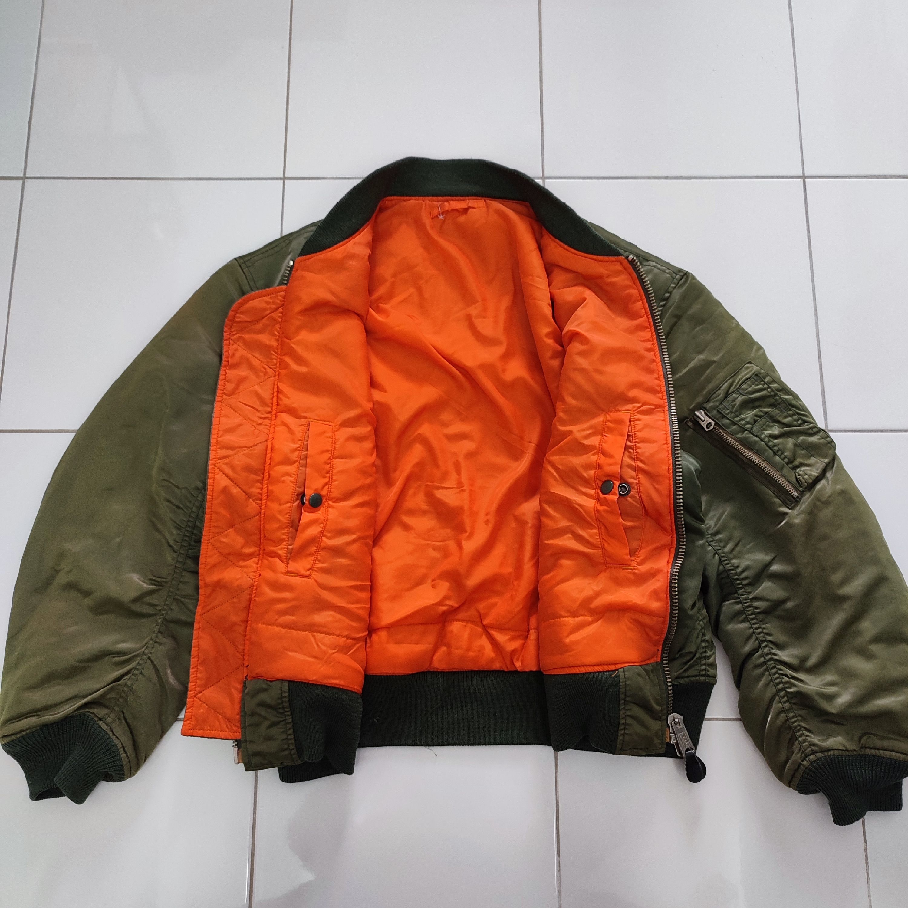Vintage 🔥Binding Offer Now🔥Vintage 80s MA-1 Bomber Flight Jacket Size US M / EU 48-50 / 2 - 3 Thumbnail