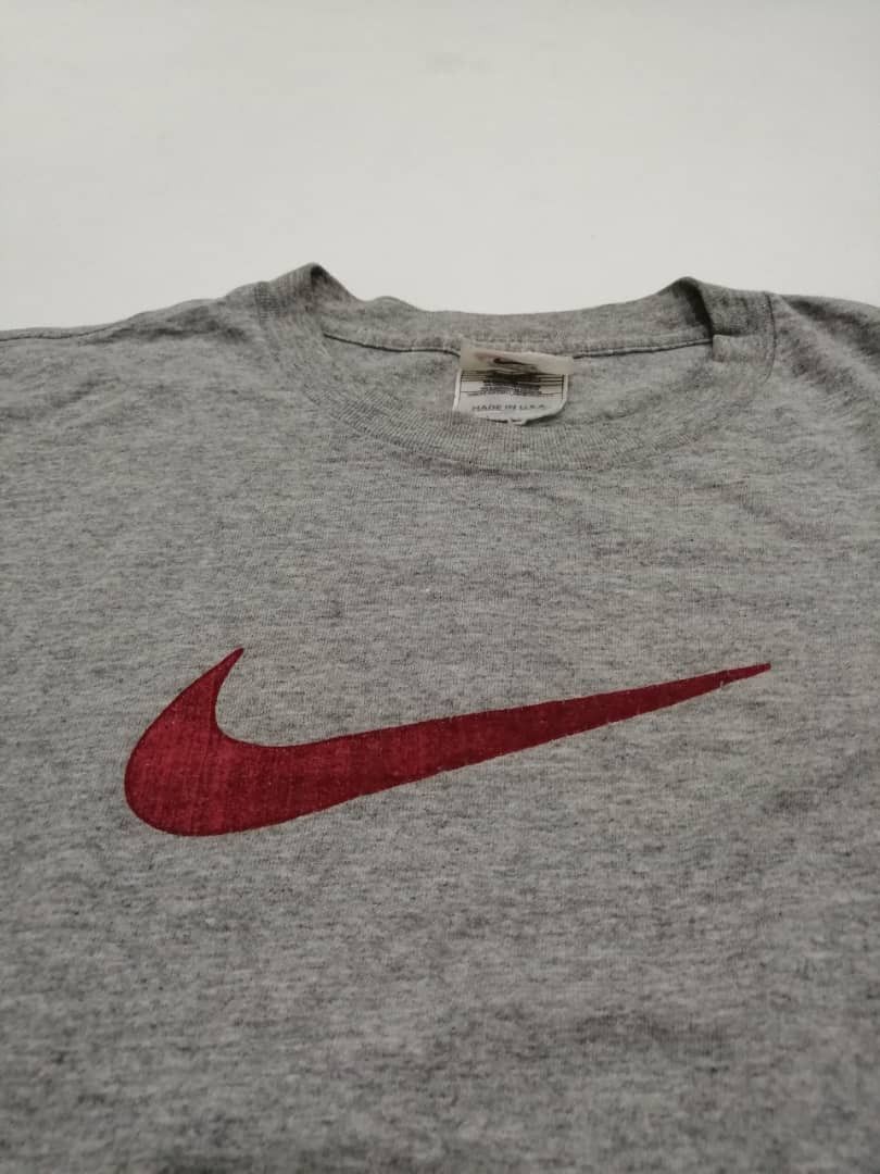 Nike × Vintage Vintage 90s Nike Tees Size US L / EU 52-54 / 3 - 5 Thumbnail