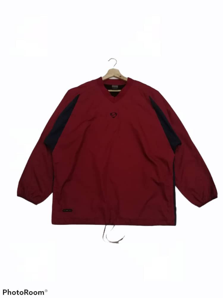 Nike Vintage Nike Center Sweatshirt Light Sweater Size US M / EU 48-50 / 2 - 1 Thumbnail