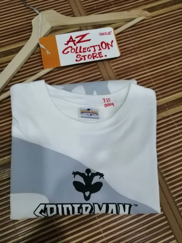 Marvel Comics × Universal Studios Vintage Spiderman T-shirt by Universal Studio Over Print Size US L / EU 52-54 / 3 - 8 Thumbnail