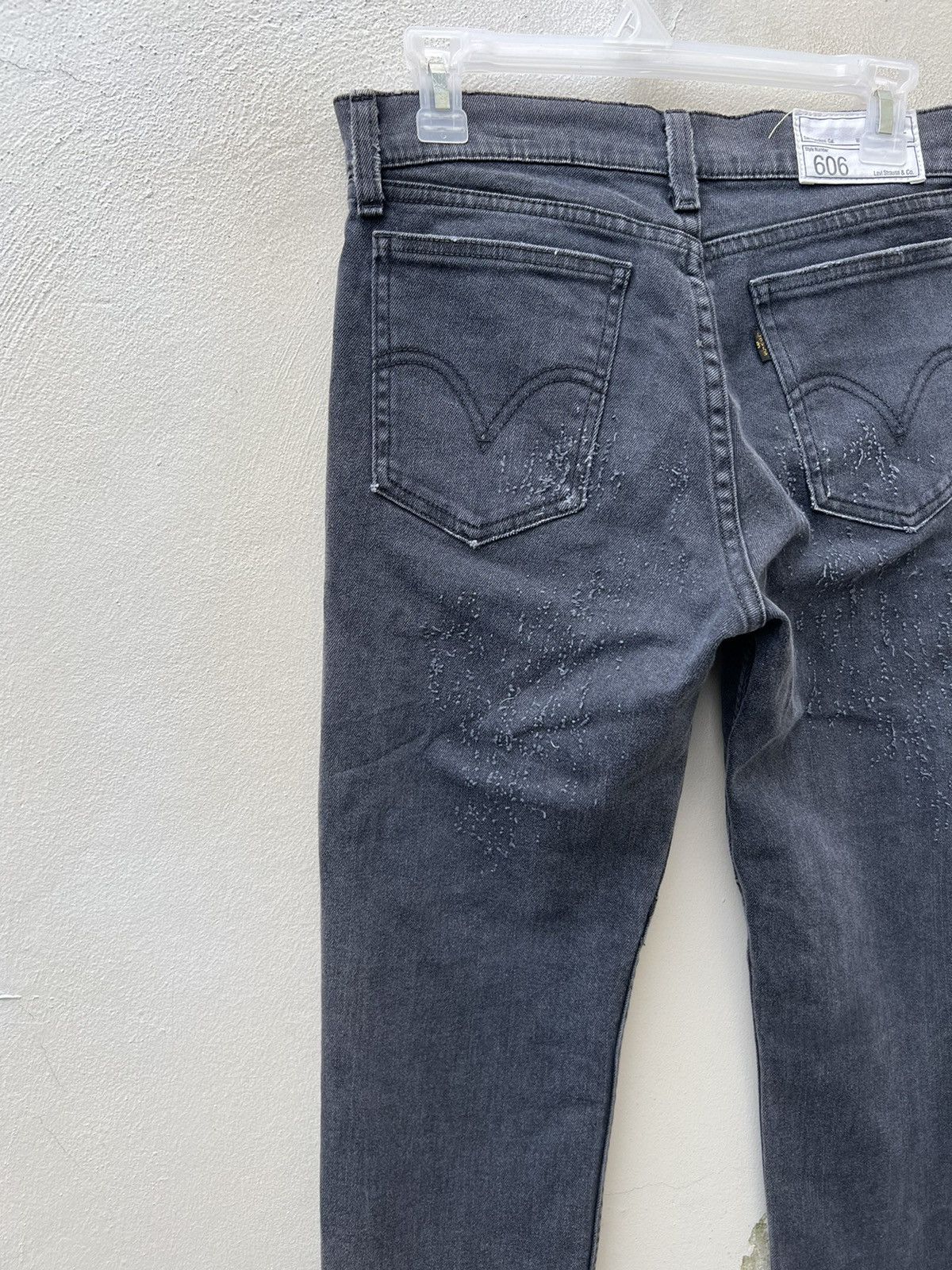 Levi's Vintage 2004 Levi’s 606 Fade Black Scratch Denim Slim Jeans Size US 30 / EU 46 - 15 Thumbnail