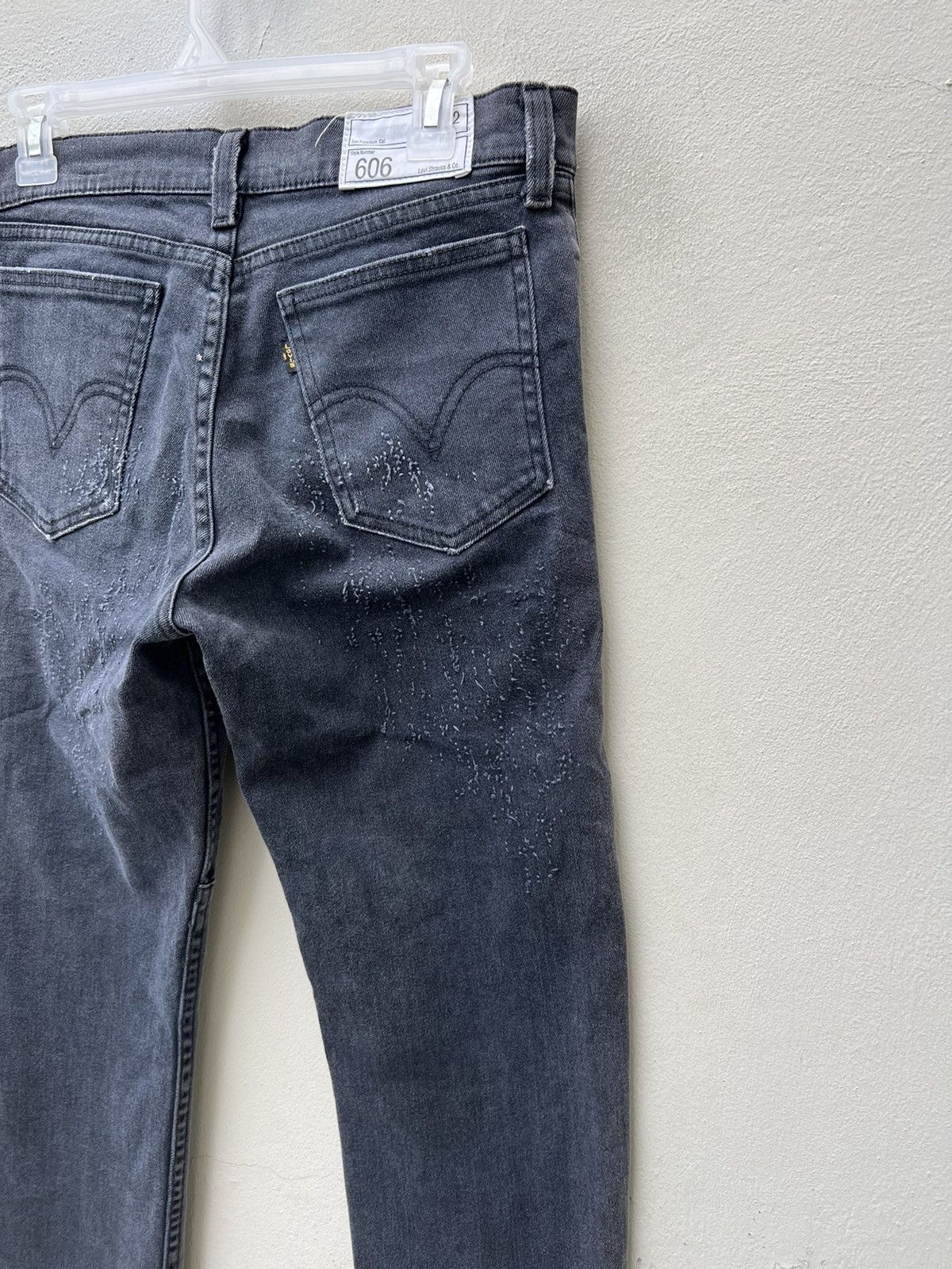 Levi's Vintage 2004 Levi’s 606 Fade Black Scratch Denim Slim Jeans Size US 30 / EU 46 - 17 Thumbnail
