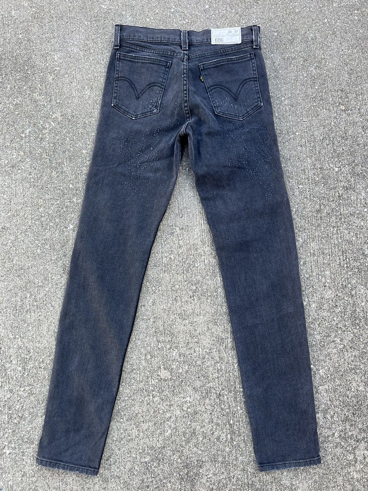 Levi's Vintage 2004 Levi’s 606 Fade Black Scratch Denim Slim Jeans Size US 30 / EU 46 - 5 Thumbnail