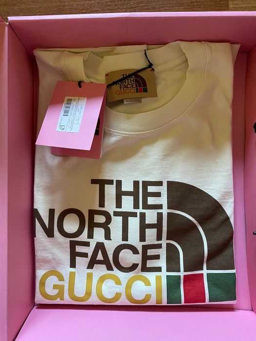 Gucci GUCCI x THE NORTH FACE T-shirt SIZE S OVERSIZE BLACK YELLOW Size US S / EU 44-46 / 1 - 1 Preview
