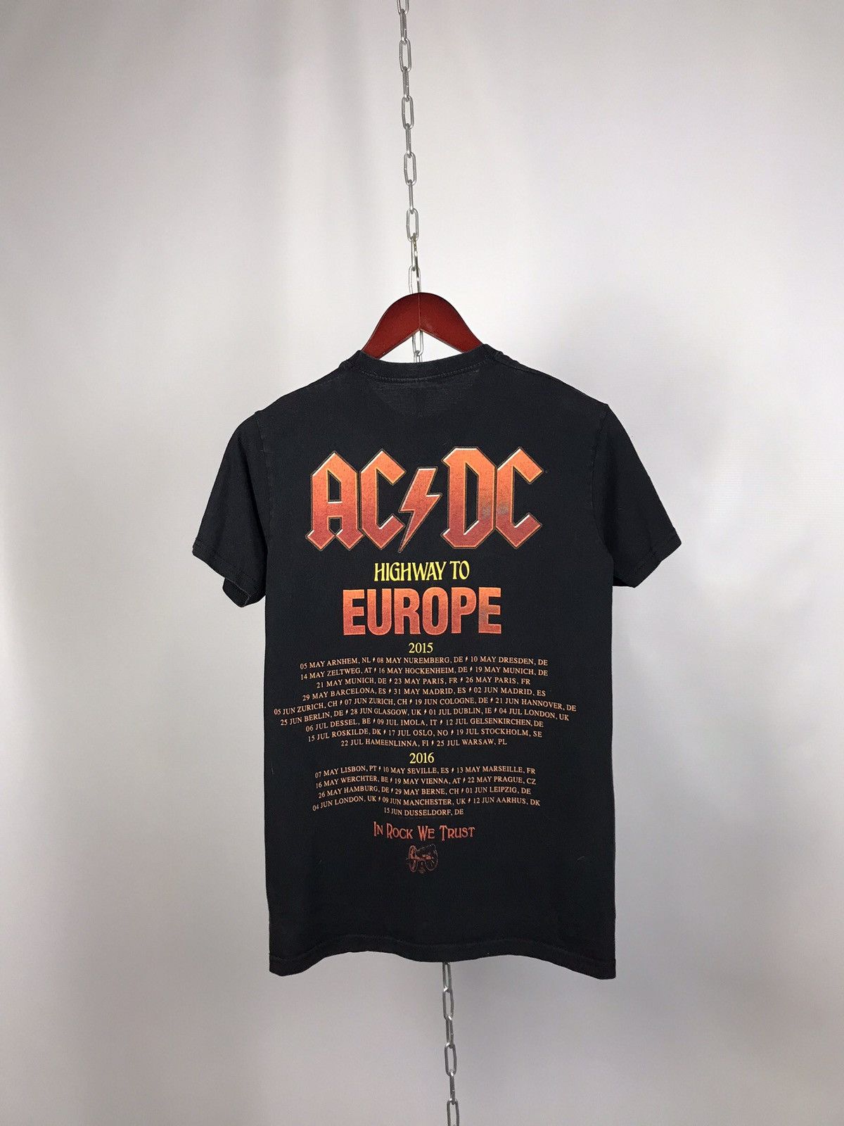 AC/DC AC/DC 2016 vintage rock band tour tee Size US S / EU 44-46 / 1 - 4 Thumbnail