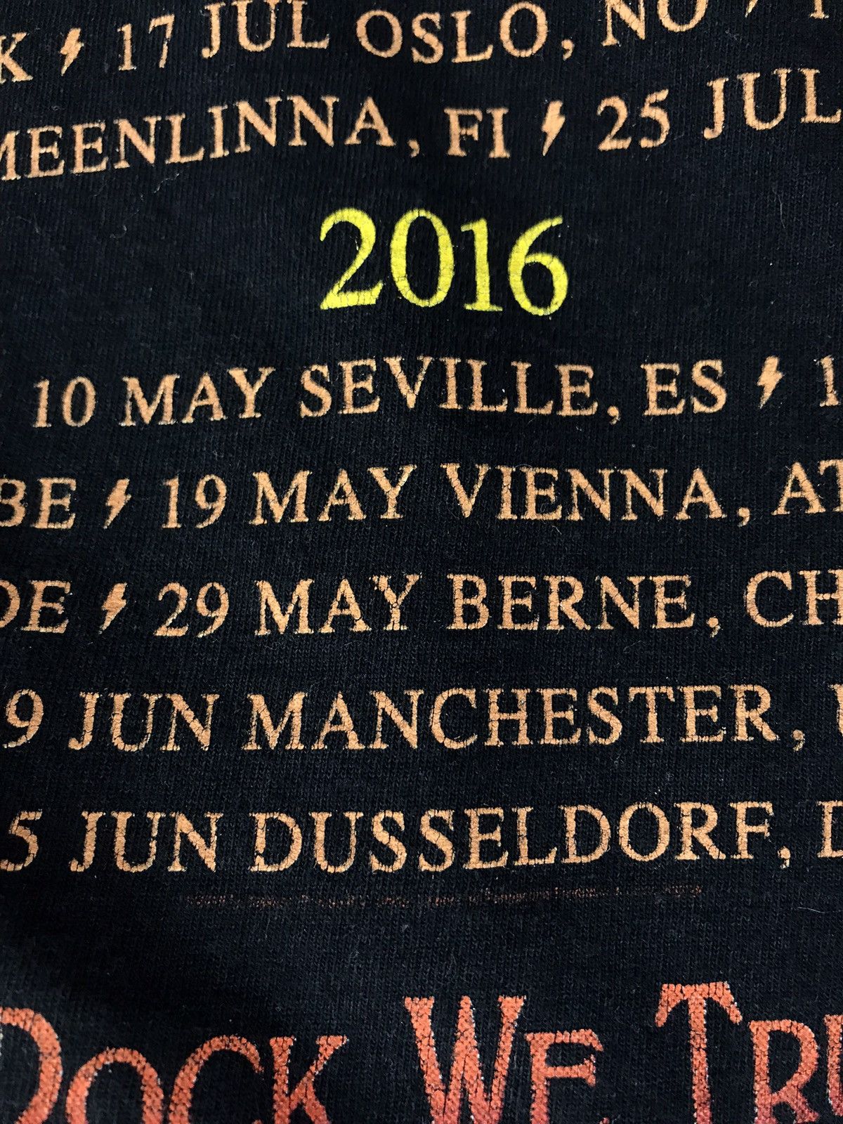 AC/DC AC/DC 2016 vintage rock band tour tee Size US S / EU 44-46 / 1 - 6 Thumbnail