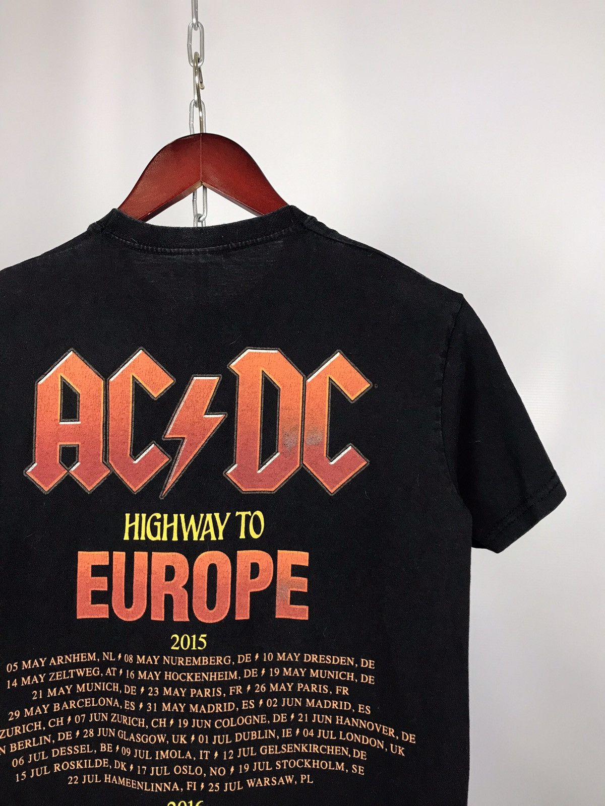 AC/DC AC/DC 2016 vintage rock band tour tee Size US S / EU 44-46 / 1 - 5 Thumbnail