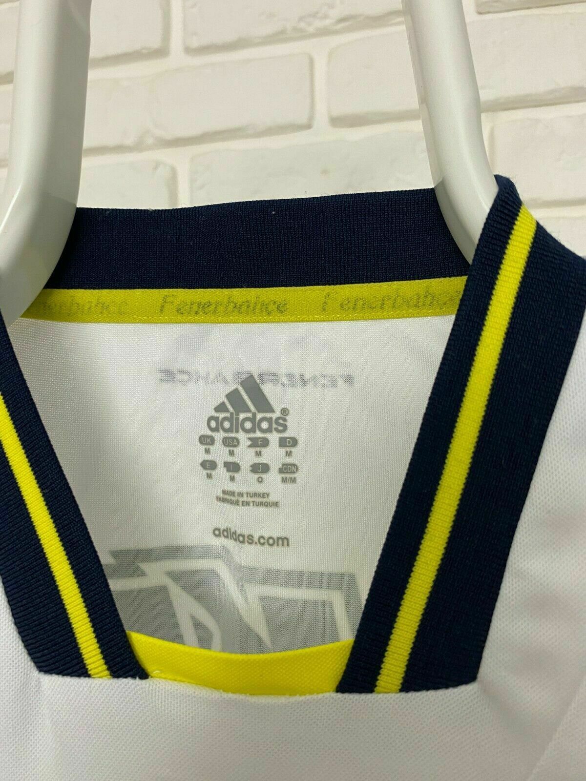 Adidas Fenerbahce SK 2013 2014 TURKEY FOOTBALL SHIRT JERSEY AWAY M Size US M / EU 48-50 / 2 - 3 Thumbnail