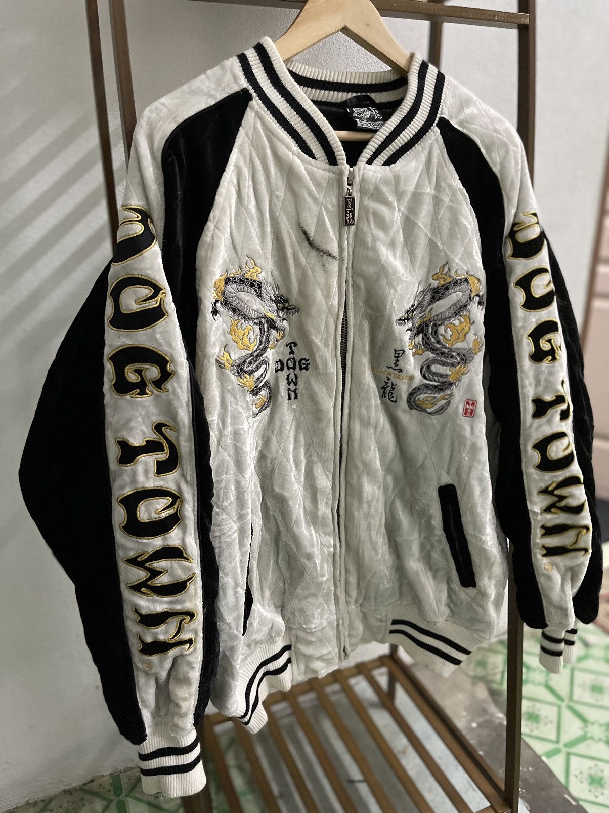 DOG TOWN BLACK DRAGON スカジャン X-LARGE Dogtown × Vintage Vintage Sukajan Dogtown Black Dragon