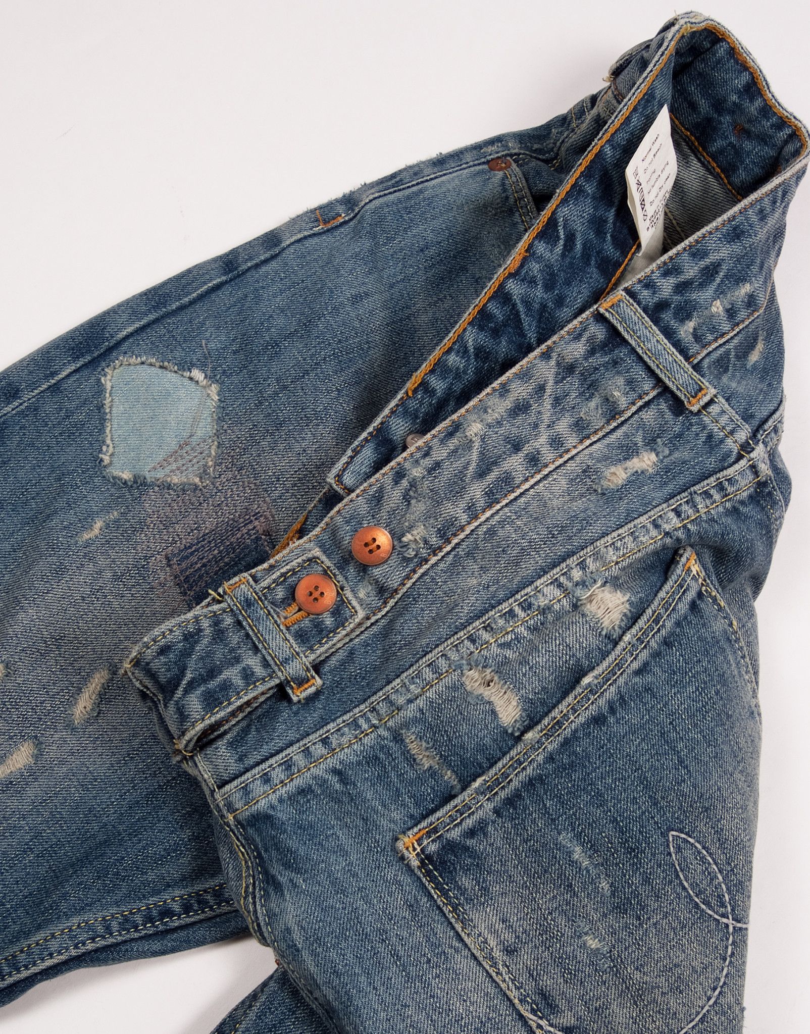 Blue Blood × Japanese Brand Blue Blood Distressed Selvedge Jeans Size 30" / US 8 / IT 44 - 8 Thumbnail