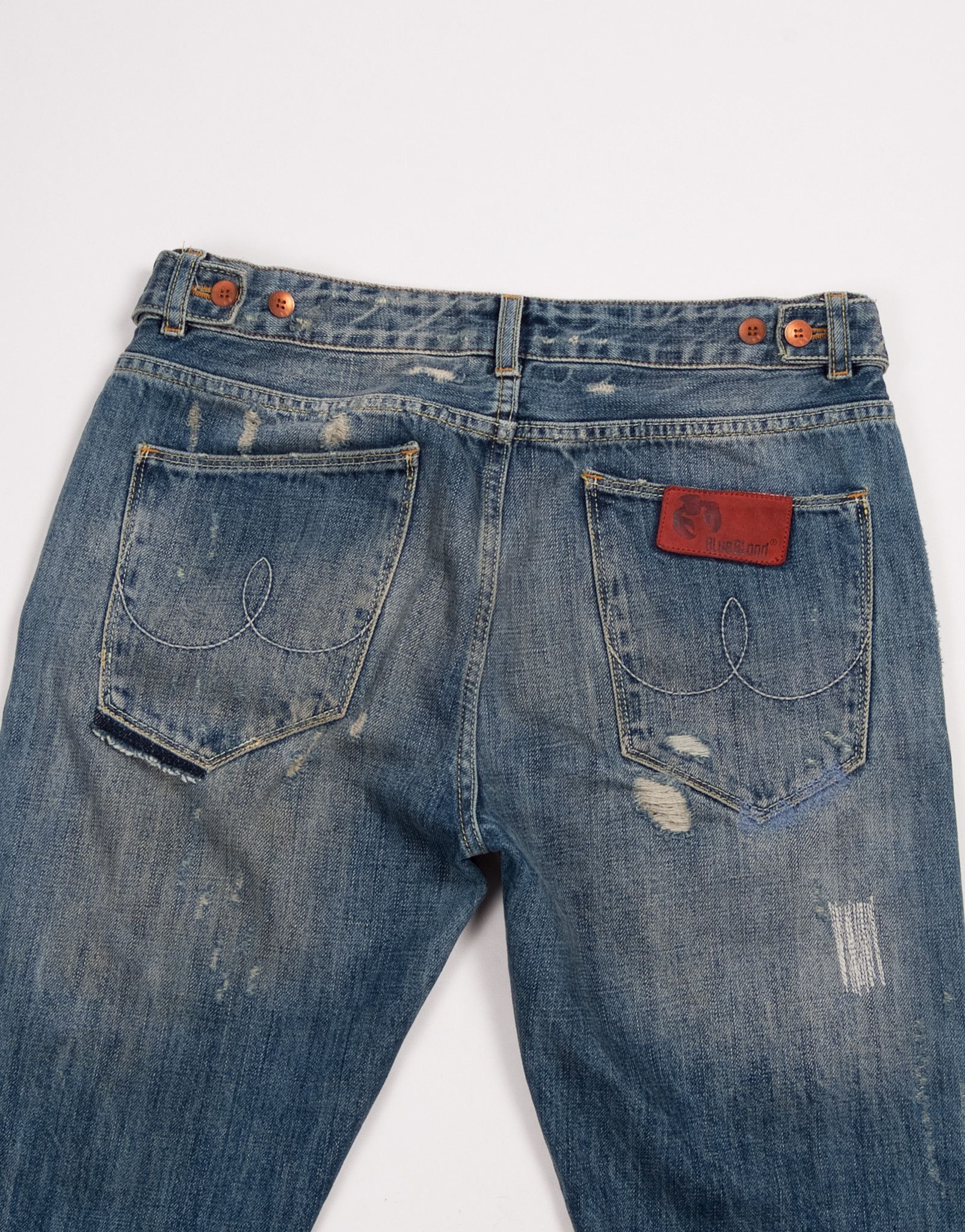 Blue Blood × Japanese Brand Blue Blood Distressed Selvedge Jeans Size 30" / US 8 / IT 44 - 9 Thumbnail