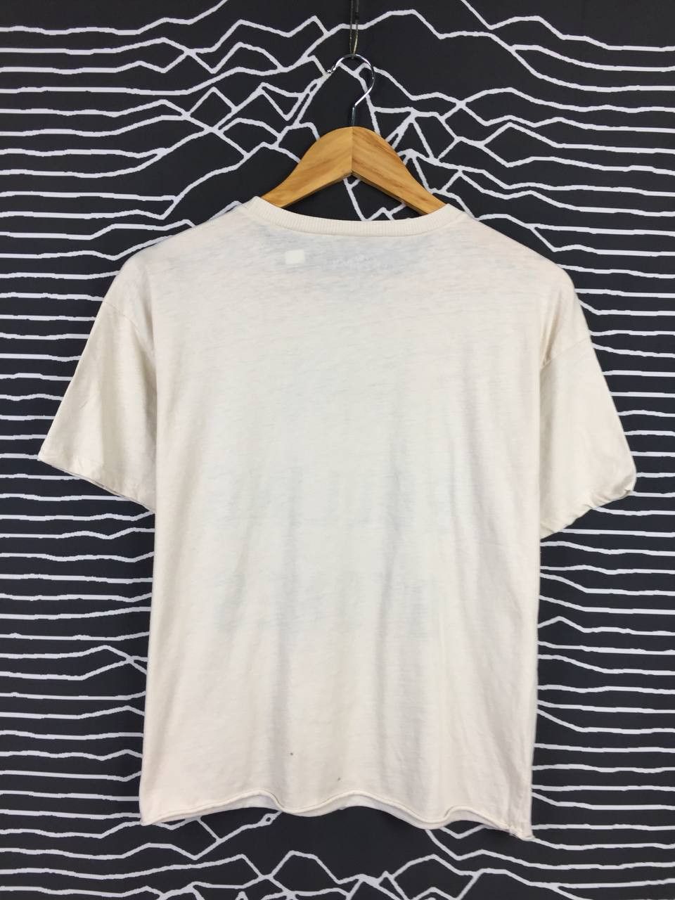 American Eagle Outfitters The Rolling Stones Logo Rock Band Tee Size US M / EU 48-50 / 2 - 5 Thumbnail
