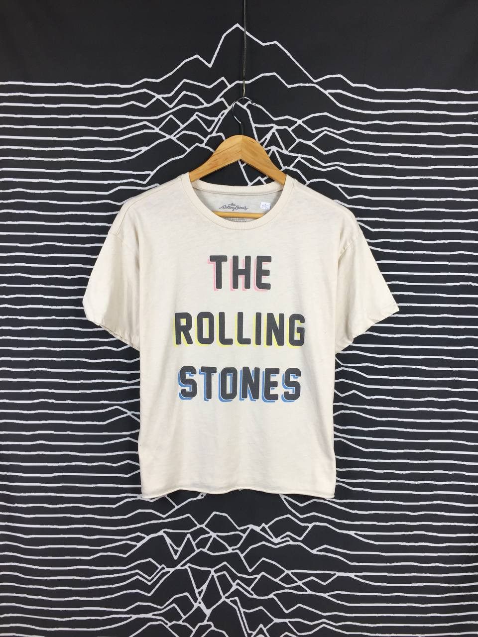 American Eagle Outfitters The Rolling Stones Logo Rock Band Tee Size US M / EU 48-50 / 2 - 1 Thumbnail