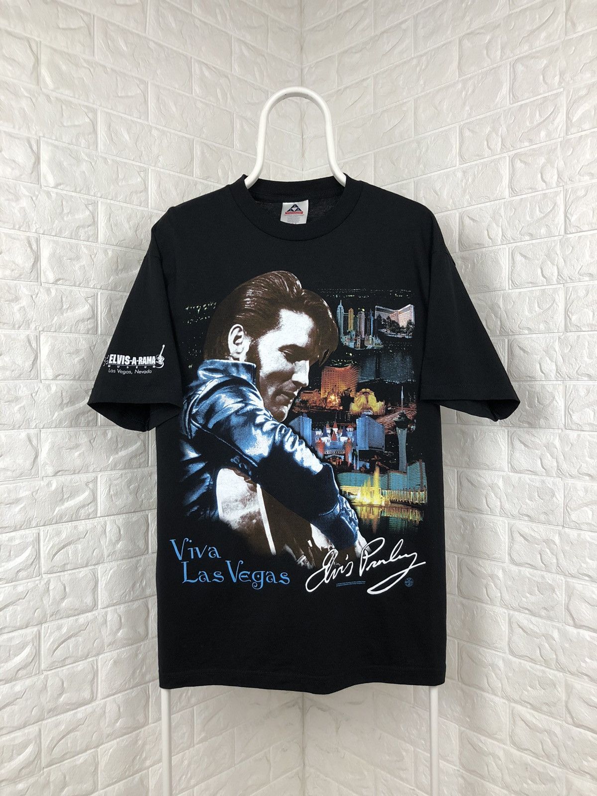 Band Tees × Vintage Vintage 1997 Elvis Presley Viva Las Vegas Tee Size US XL / EU 56 / 4 - 1 Thumbnail