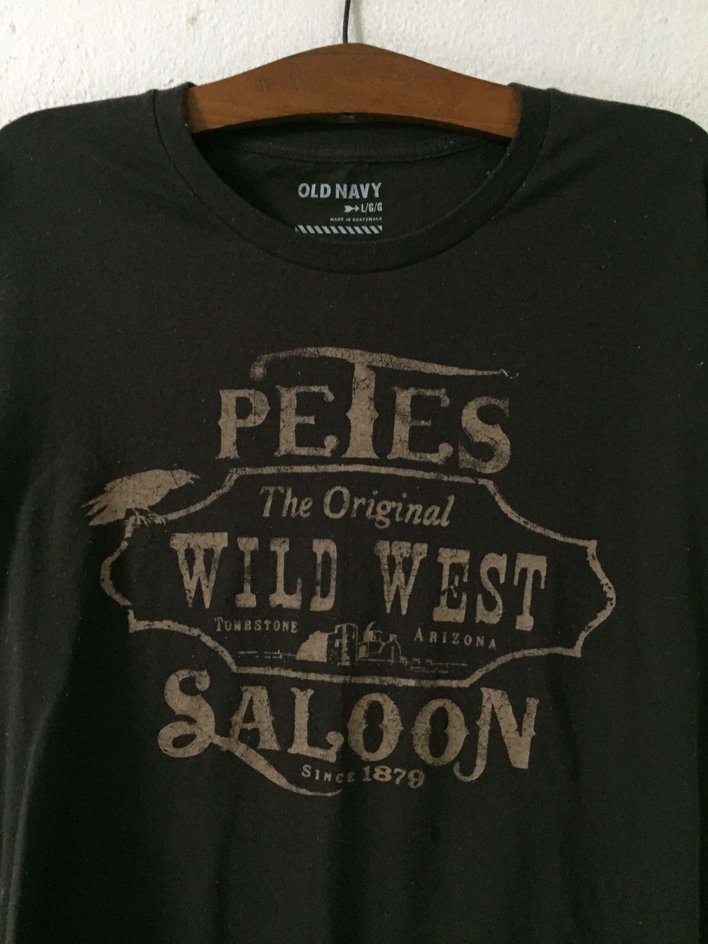 Old Navy Old Navy Petes Wild West Saloon Tshirt Size US L / EU 52-54 / 3 - 4 Thumbnail