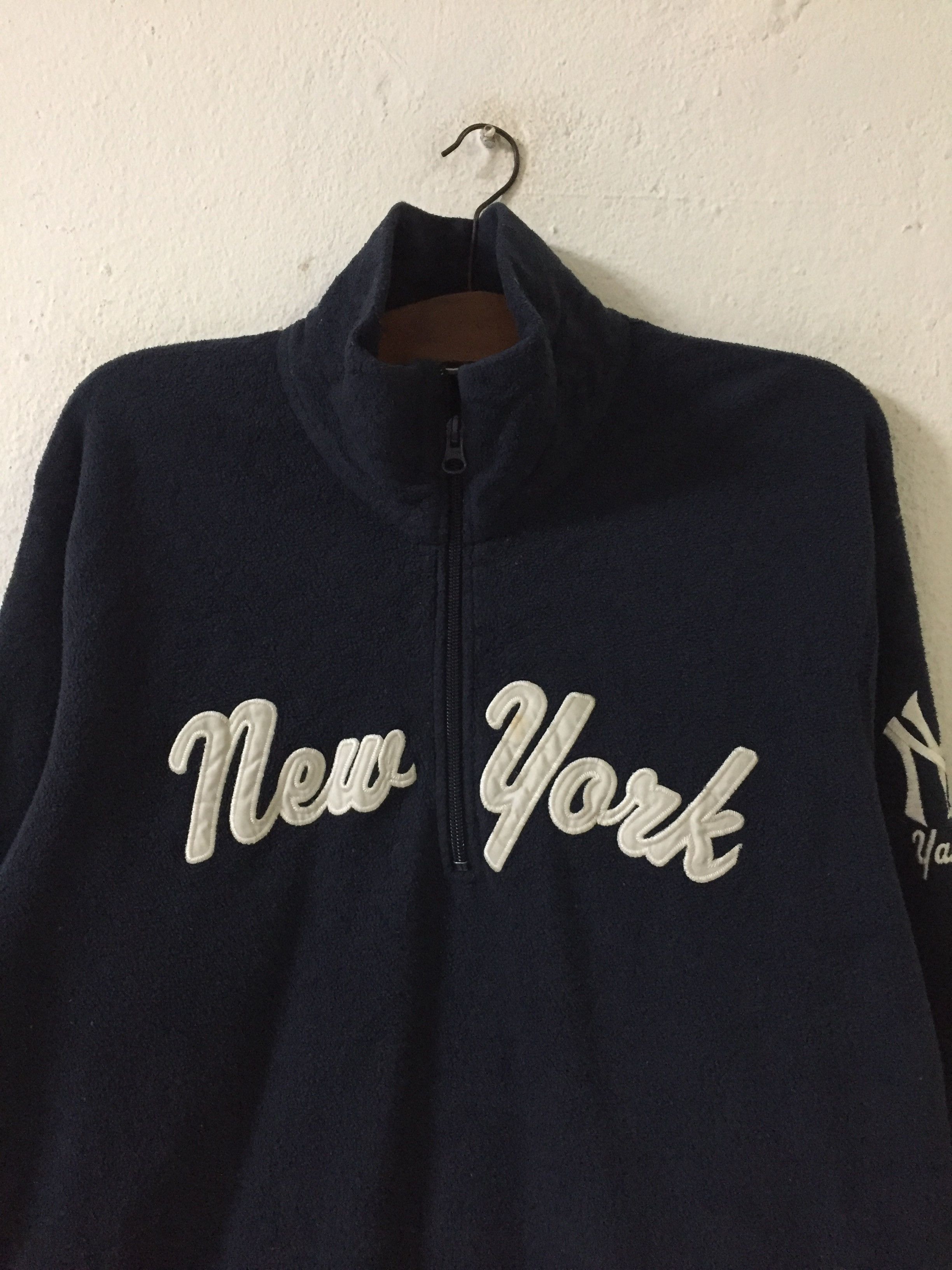 MLB Vintage Uniqlo New York Yankees MLB Sweatshirt Size US M / EU 48-50 / 2 - 4 Thumbnail