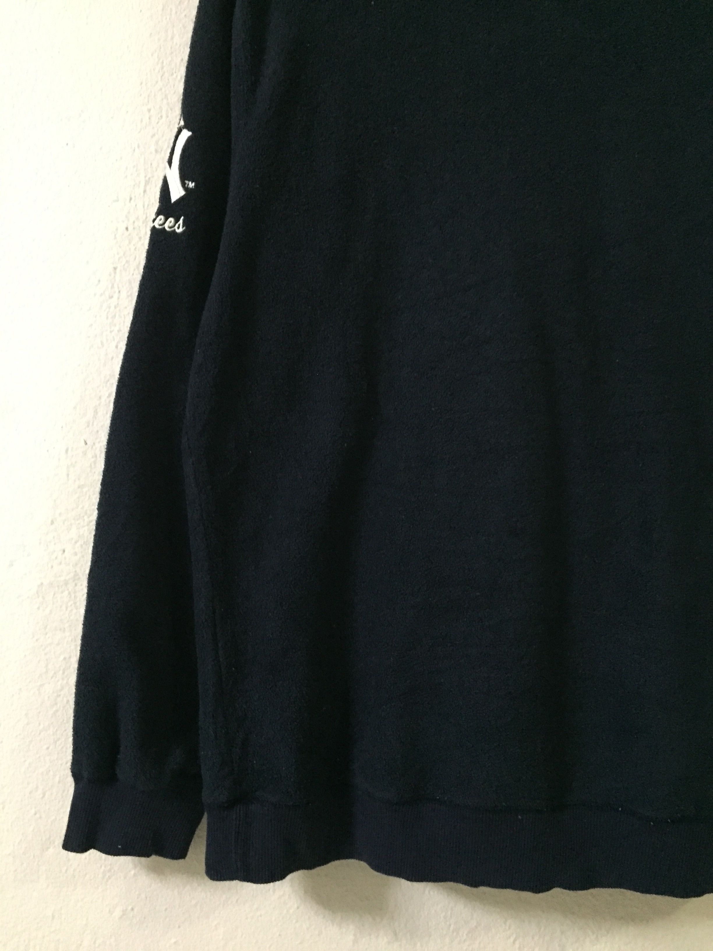 MLB Vintage Uniqlo New York Yankees MLB Sweatshirt Size US M / EU 48-50 / 2 - 11 Thumbnail