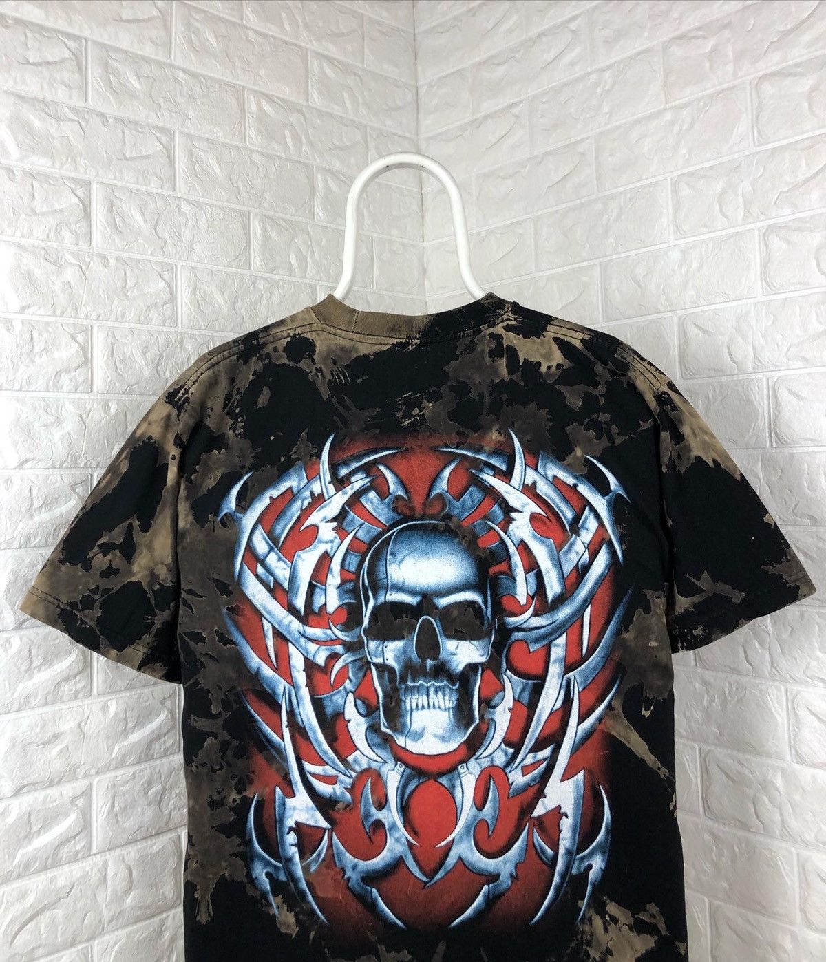 Vintage Vintage Skull Tie Dye T-shirt Size US M / EU 48-50 / 2 - 4 Thumbnail