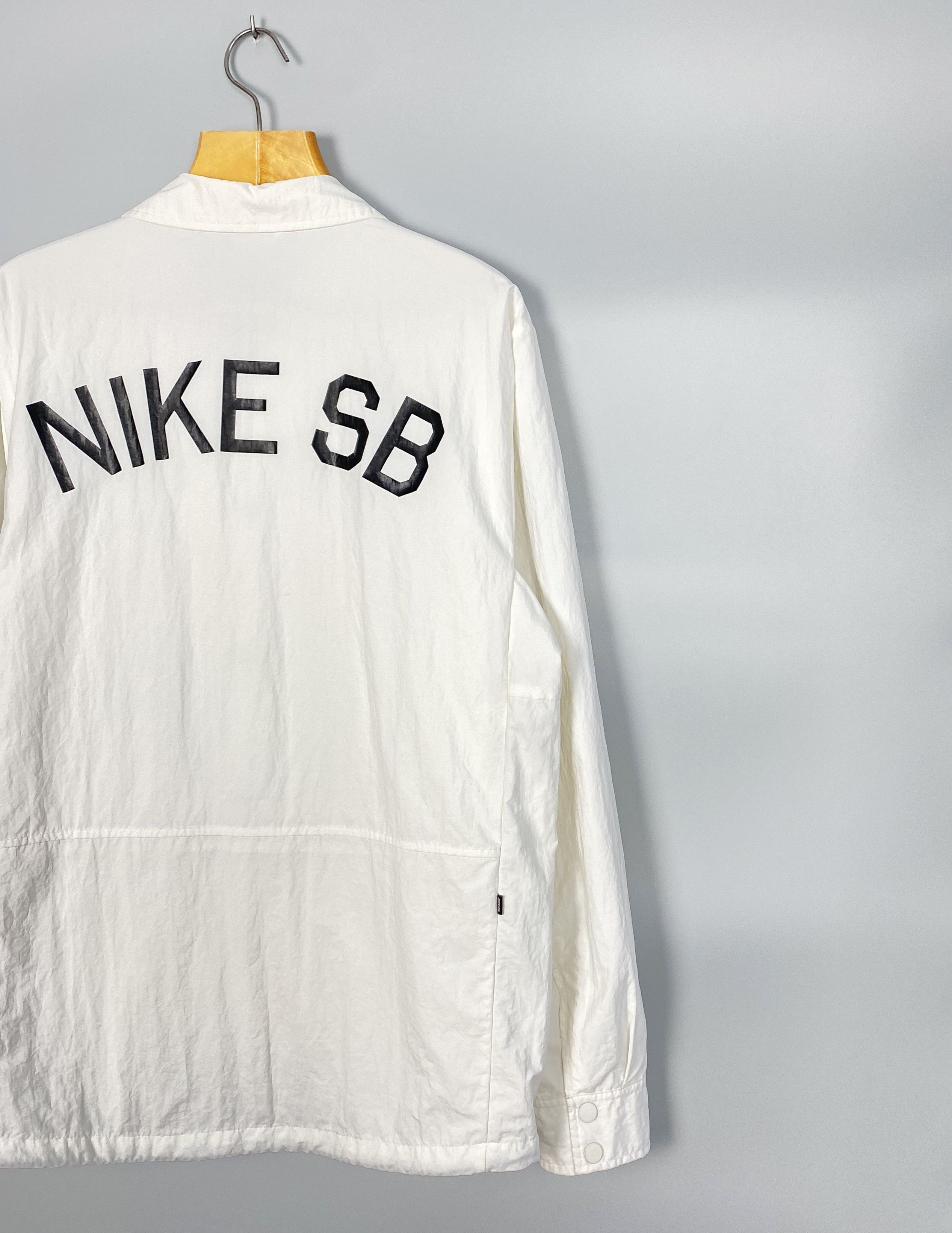 Nike Nike SB Coach White Jacket Size US M / EU 48-50 / 2 - 5 Thumbnail