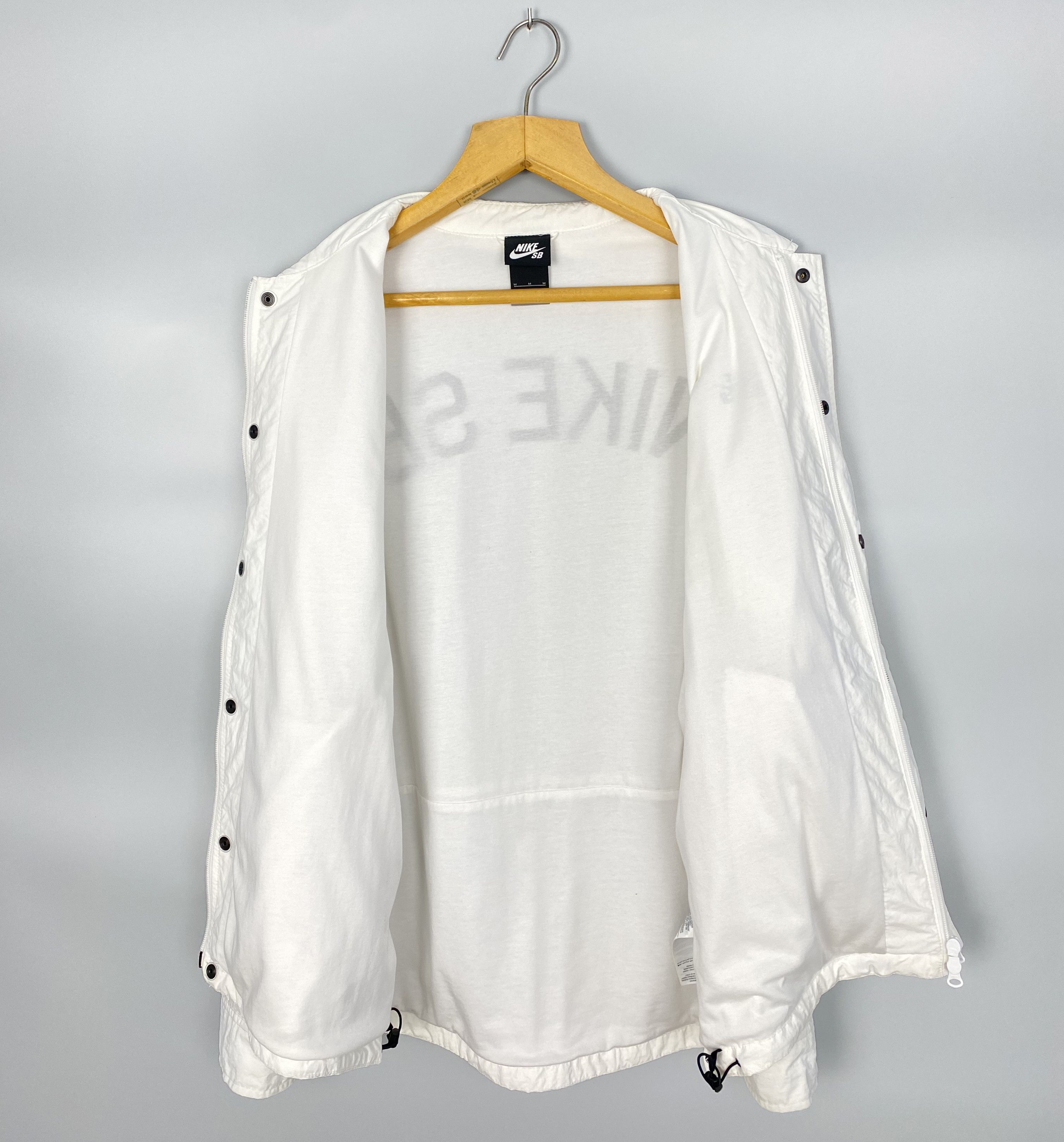 Nike Nike SB Coach White Jacket Size US M / EU 48-50 / 2 - 14 Thumbnail