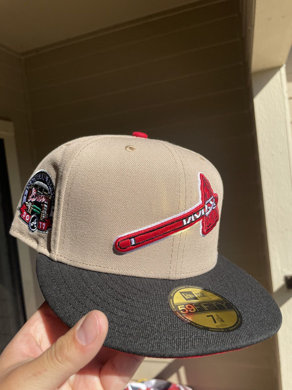 Casquette ajustée 59FIFTY rustique bicolore New Era des Atlanta Braves pour hommes, blanc/orange