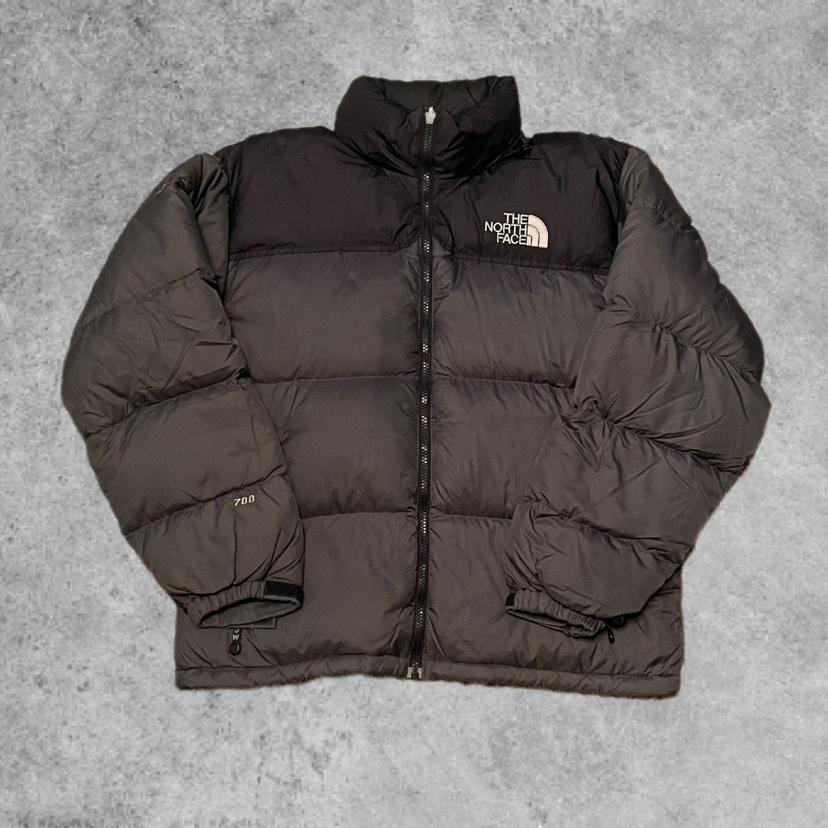 The Ultimate Guide to the North Face 700 Puffer Jacket: Features, Benefits, and Buying Tips