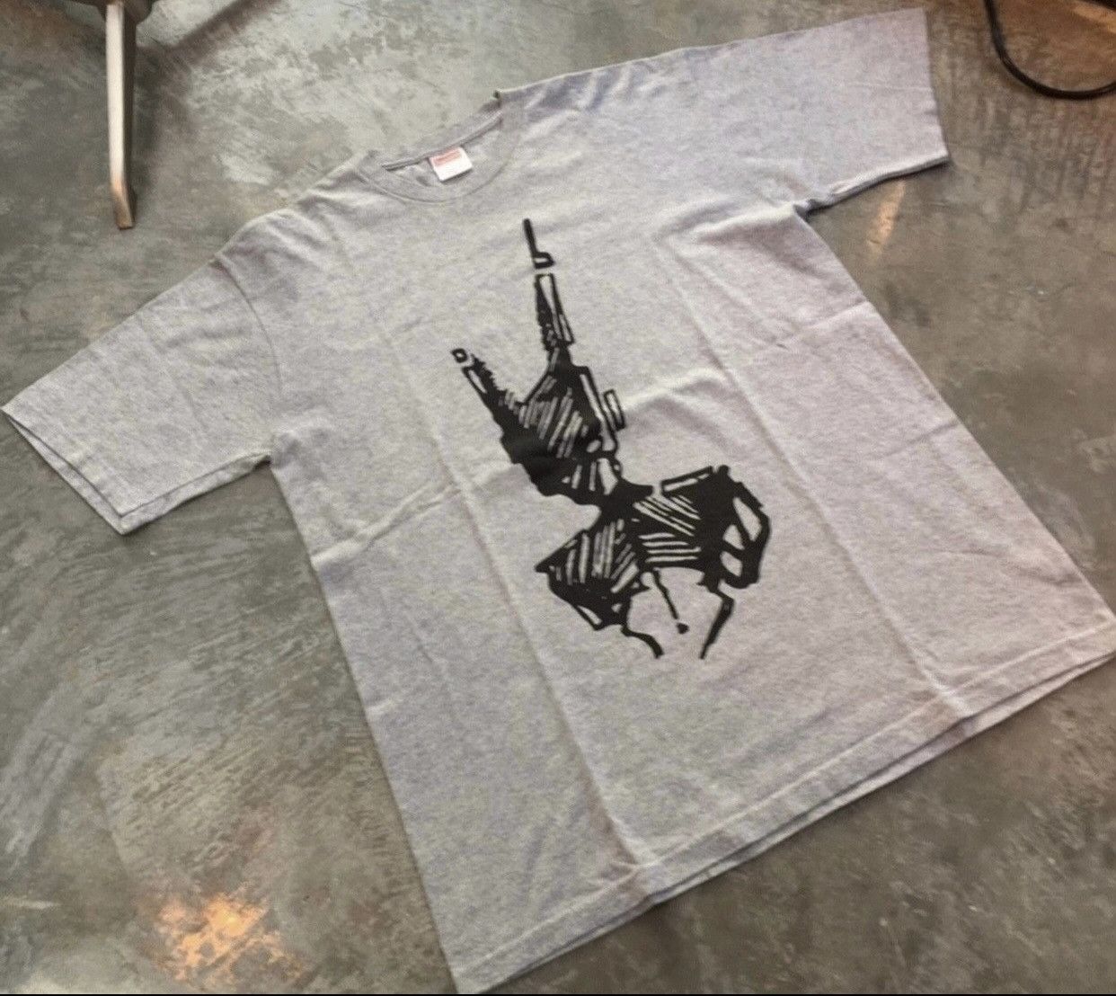 Supreme Supreme 2006 Dondi White Robot Tee Size US L / EU 52-54 / 3 - 1 Thumbnail