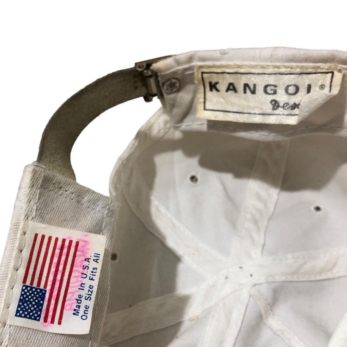 Kangol × Vintage Vintage kangol paisley leather strapback Size ONE SIZE - 5 Thumbnail