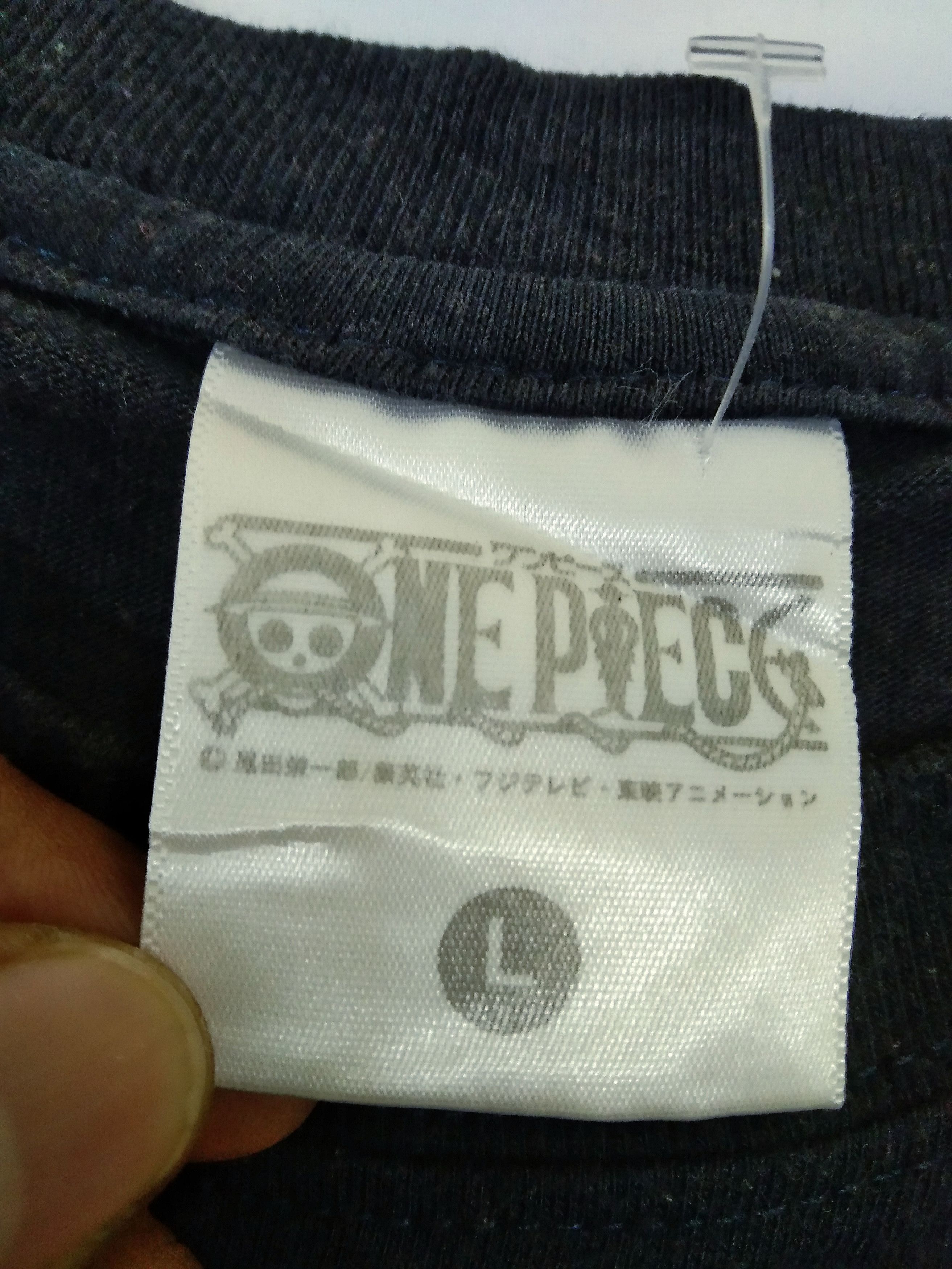 Anime Vintage One Piece Tony Tony Chopper Japan Anime T Shirt Size US M / EU 48-50 / 2 - 3 Thumbnail
