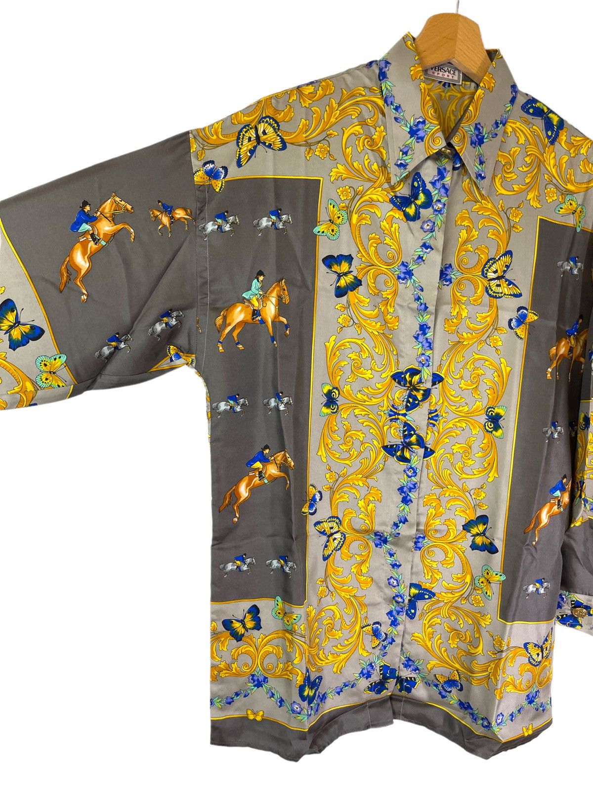 Versace × Vintage Versace sport vintage silk shirt Size S / US 4 / IT 40 - 13 Thumbnail