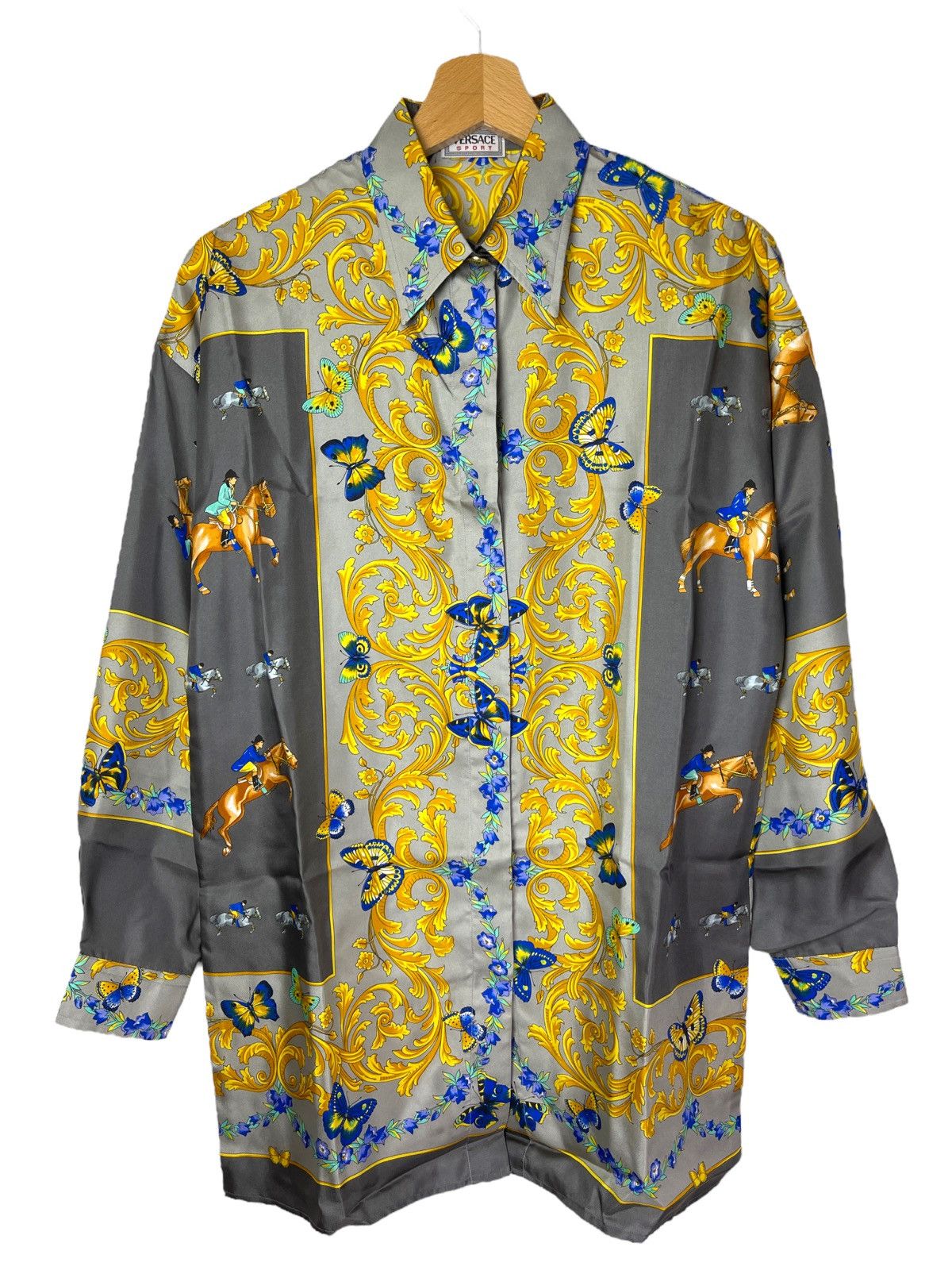 Versace × Vintage Versace sport vintage silk shirt Size S / US 4 / IT 40 - 1 Thumbnail