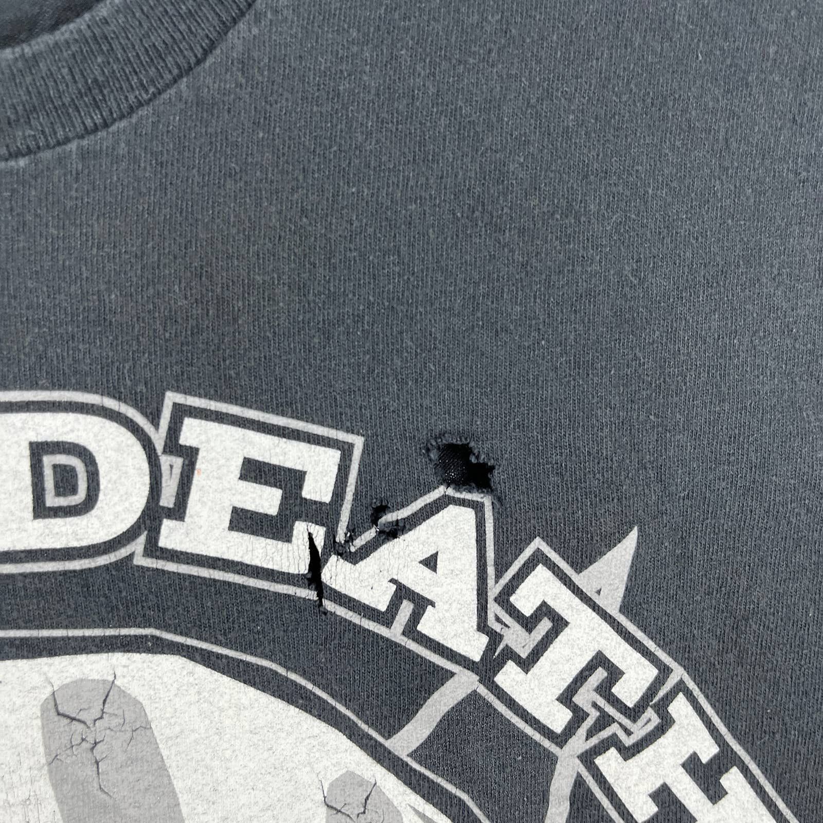 Vintage Vintage Five Finger Death Punch T shirt Medium Size US M / EU 48-50 / 2 - 5 Thumbnail