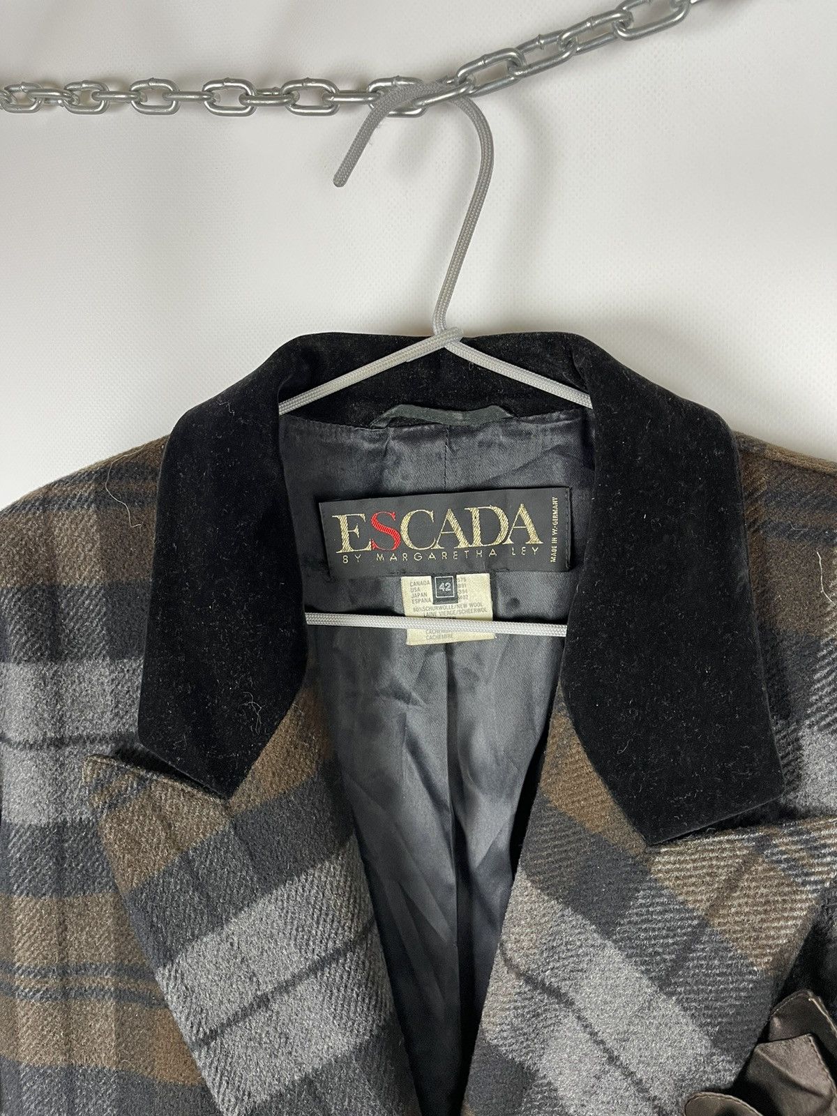 Escada Escada by Margaretha Ley wool cashmere made in west Germany Size M / US 6-8 / IT 42-44 - 7 Thumbnail
