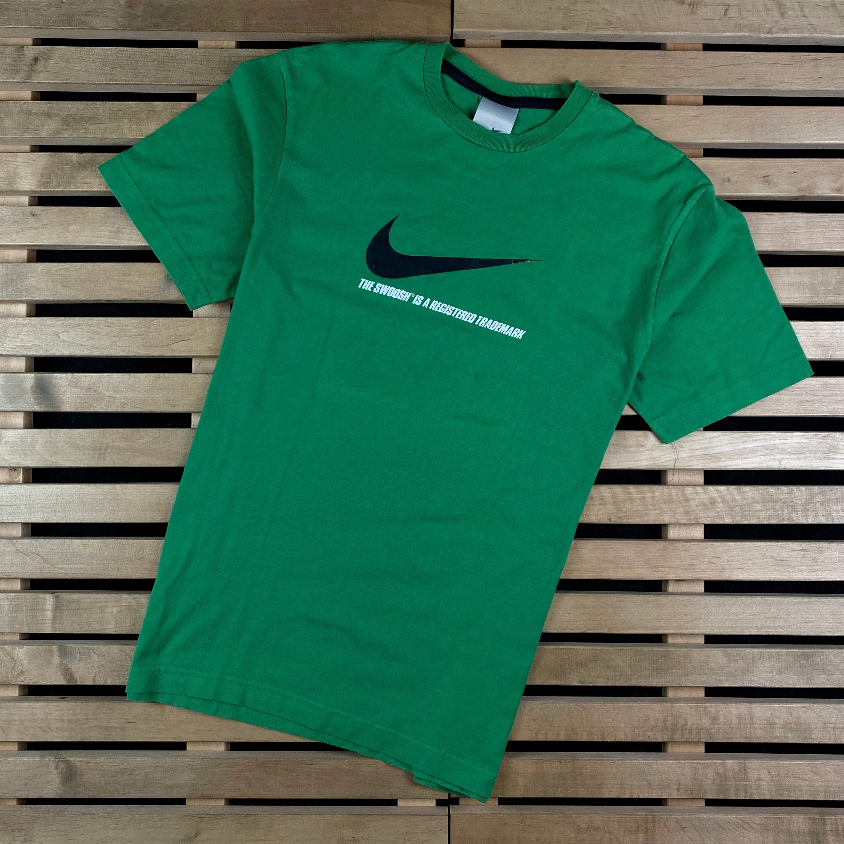 Nike × Vintage Men’s T-Shirt Nike Big Swoosh Vintage Green Size L Size US L / EU 52-54 / 3 - 1 Thumbnail