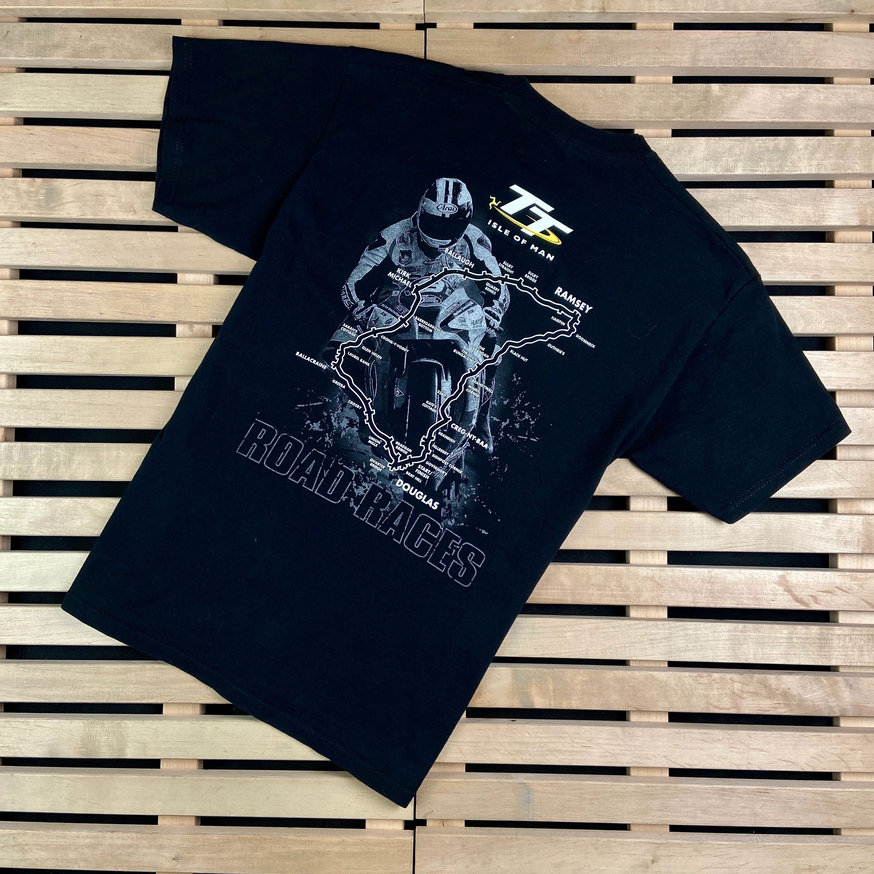 Vintage Mens Vintage T Shirt Road Races 2012 Isle Of Man Size L Size US L / EU 52-54 / 3 - 1 Thumbnail