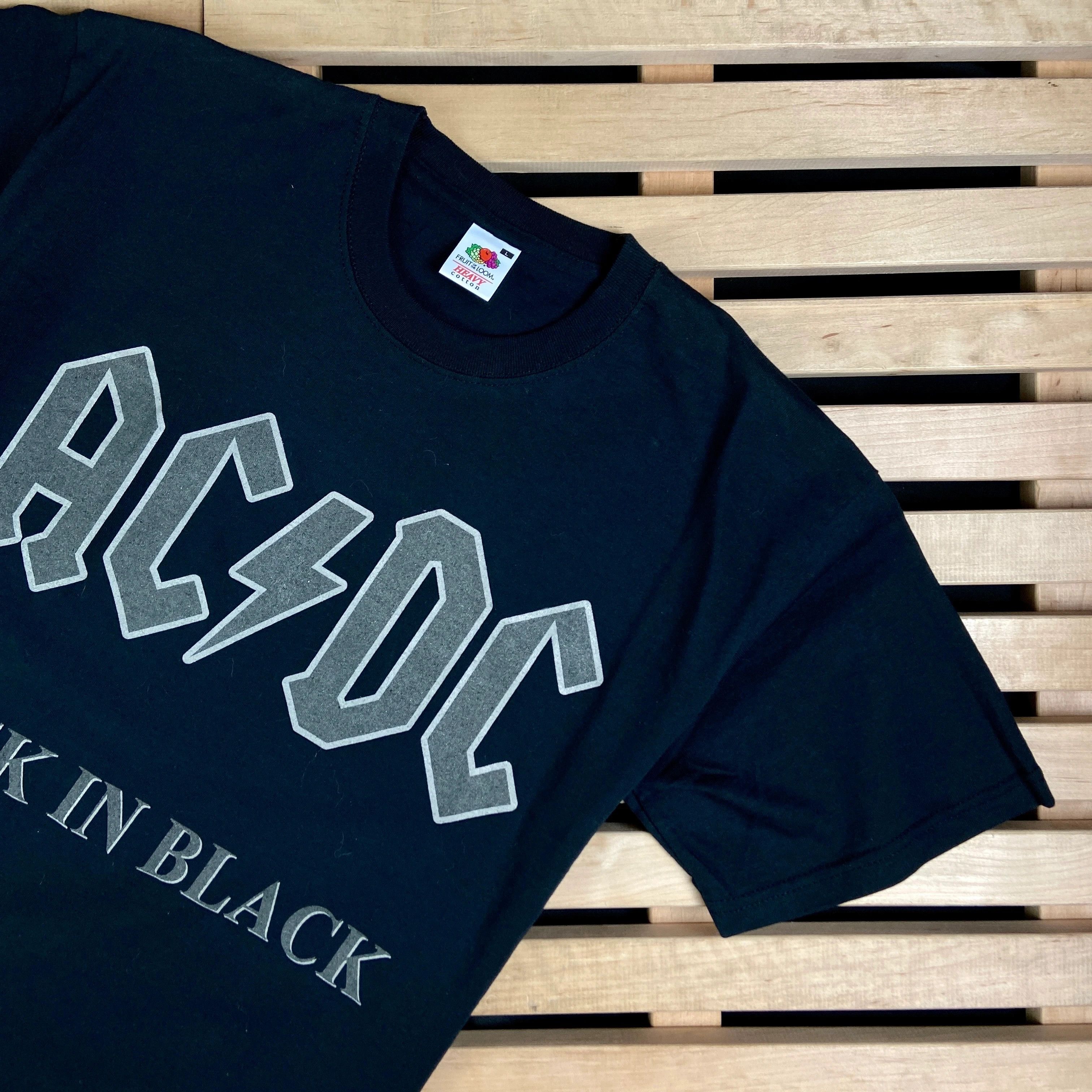 AC/DC × Band Tees × Vintage Mens Vintage T Shirt AC/DC Back in Black Size L Size US L / EU 52-54 / 3 - 2 Thumbnail