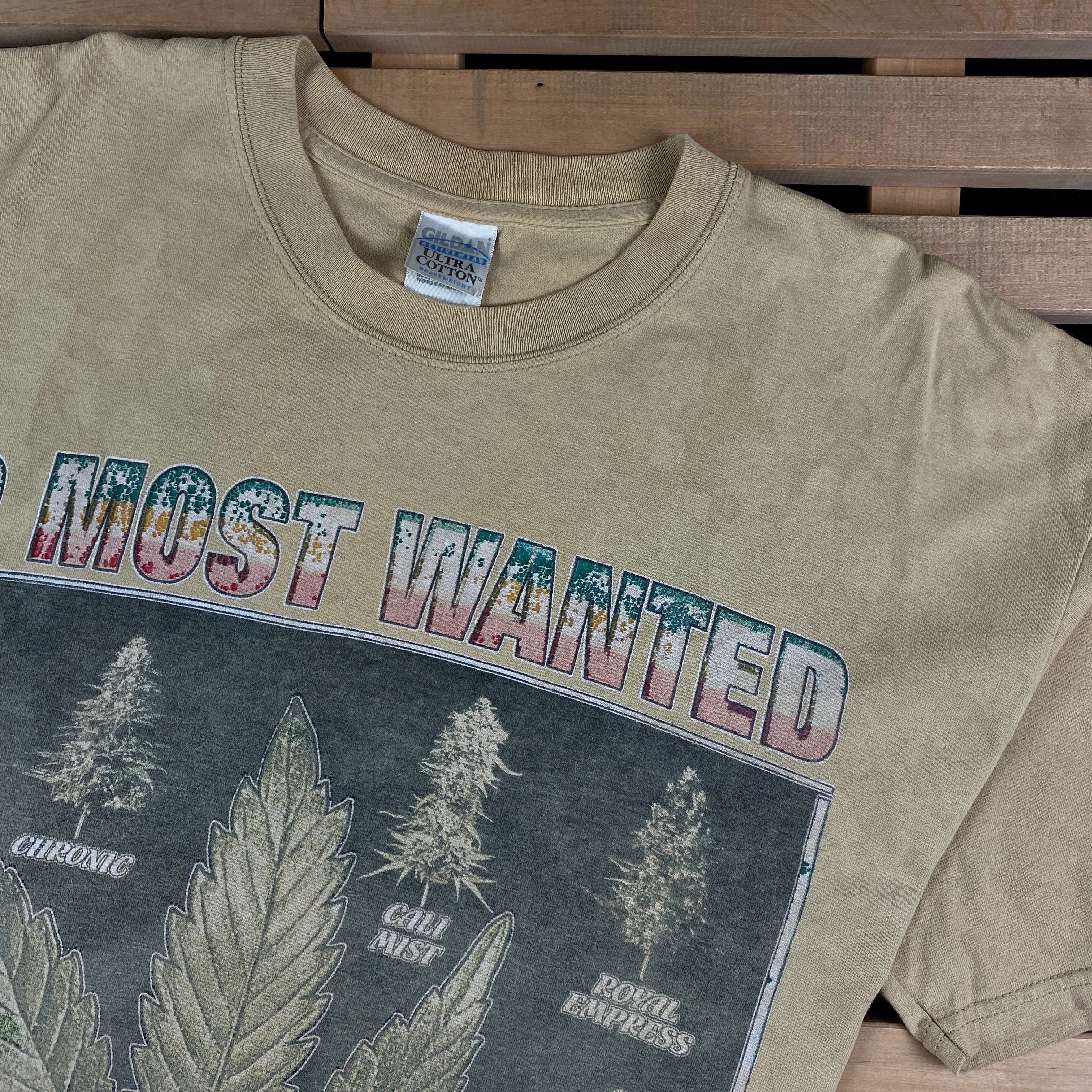 Vintage Mens Vintage T Shirt 10 Most Wanted Chronic Size XL Size US XL / EU 56 / 4 - 2 Thumbnail