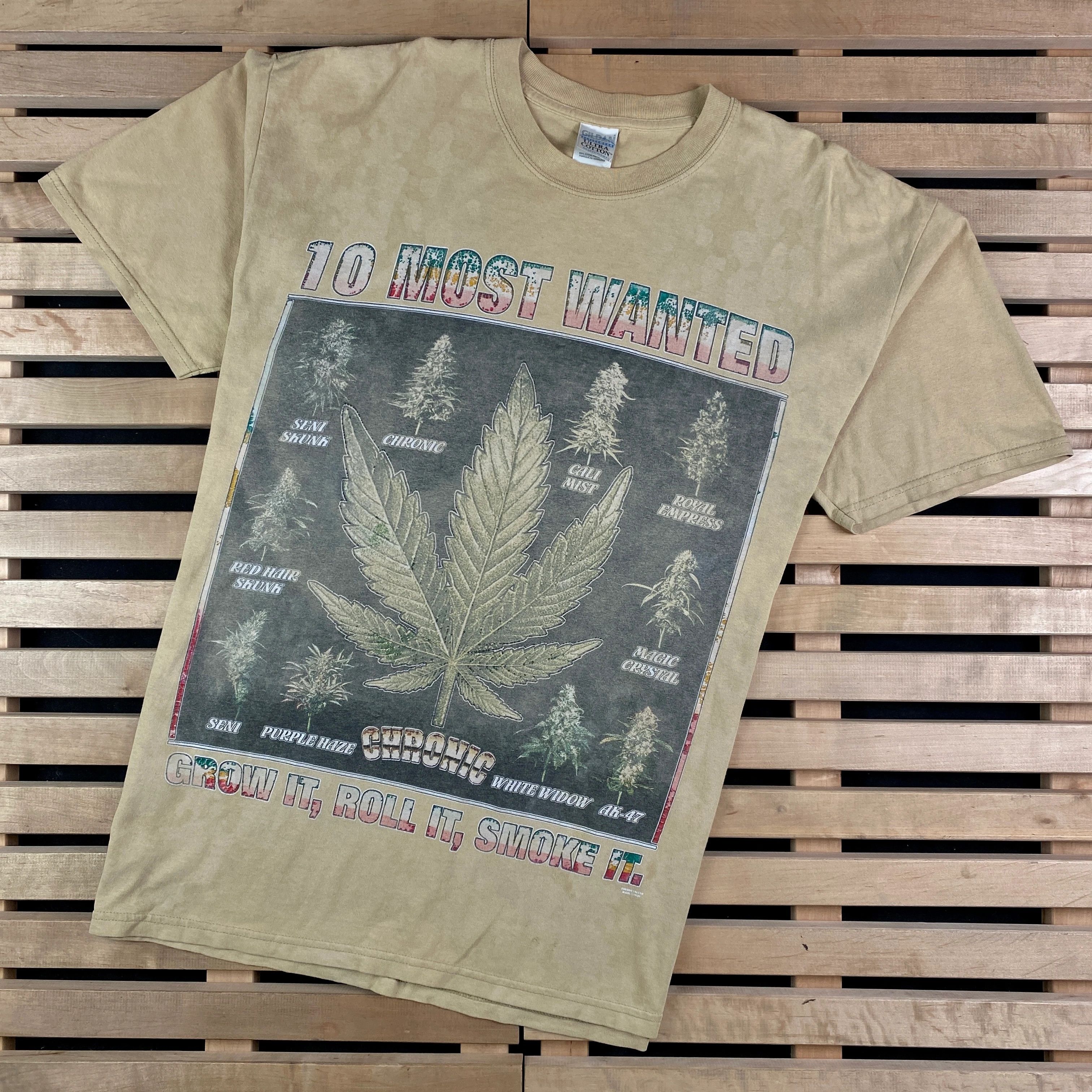 Vintage Mens Vintage T Shirt 10 Most Wanted Chronic Size XL Size US XL / EU 56 / 4 - 1 Thumbnail