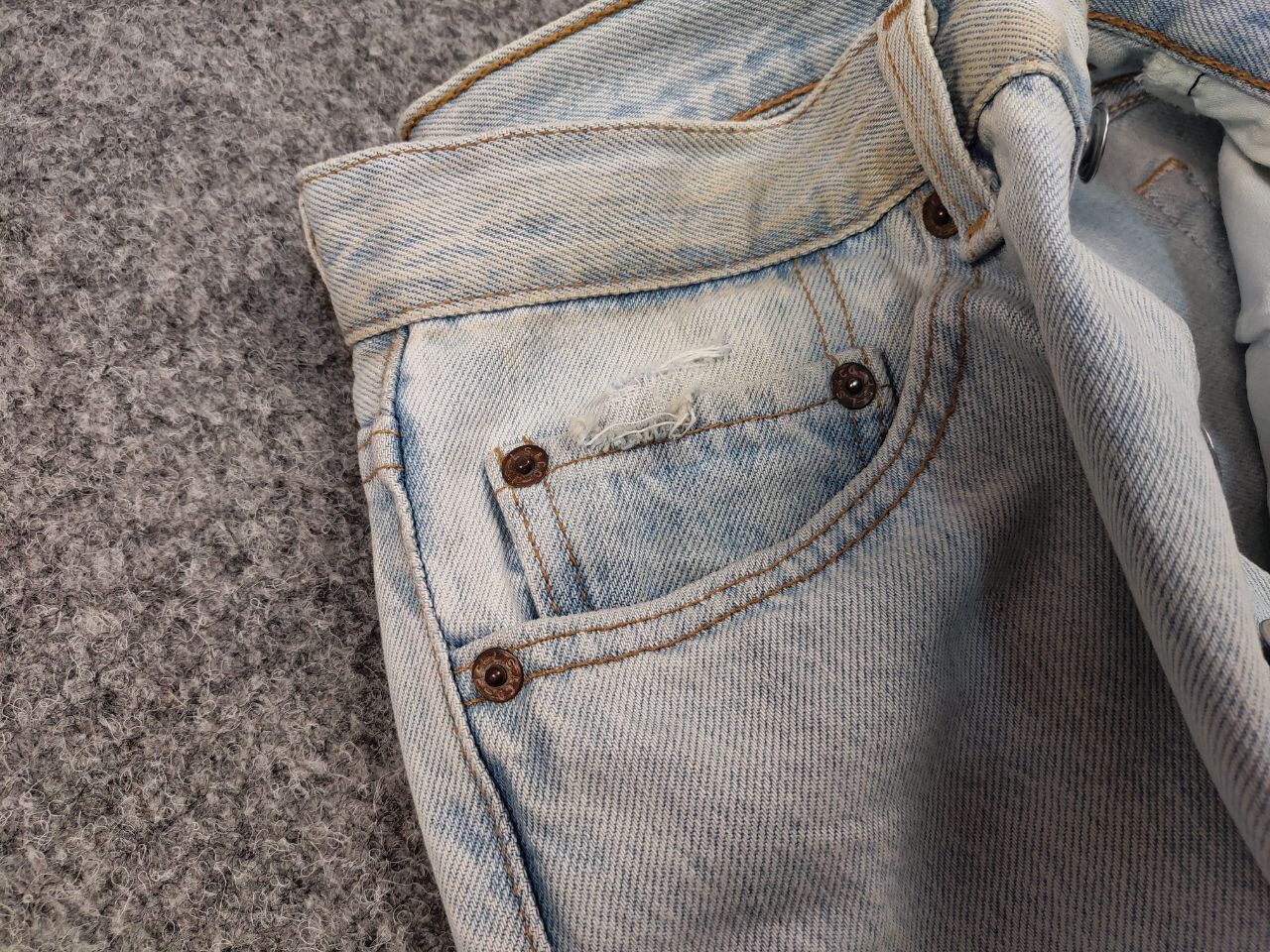 Levi's Vintage 80s Levis 501 Perfect Faded Denim Jeans Made in USA Size US 32 / EU 48 - 11 Thumbnail