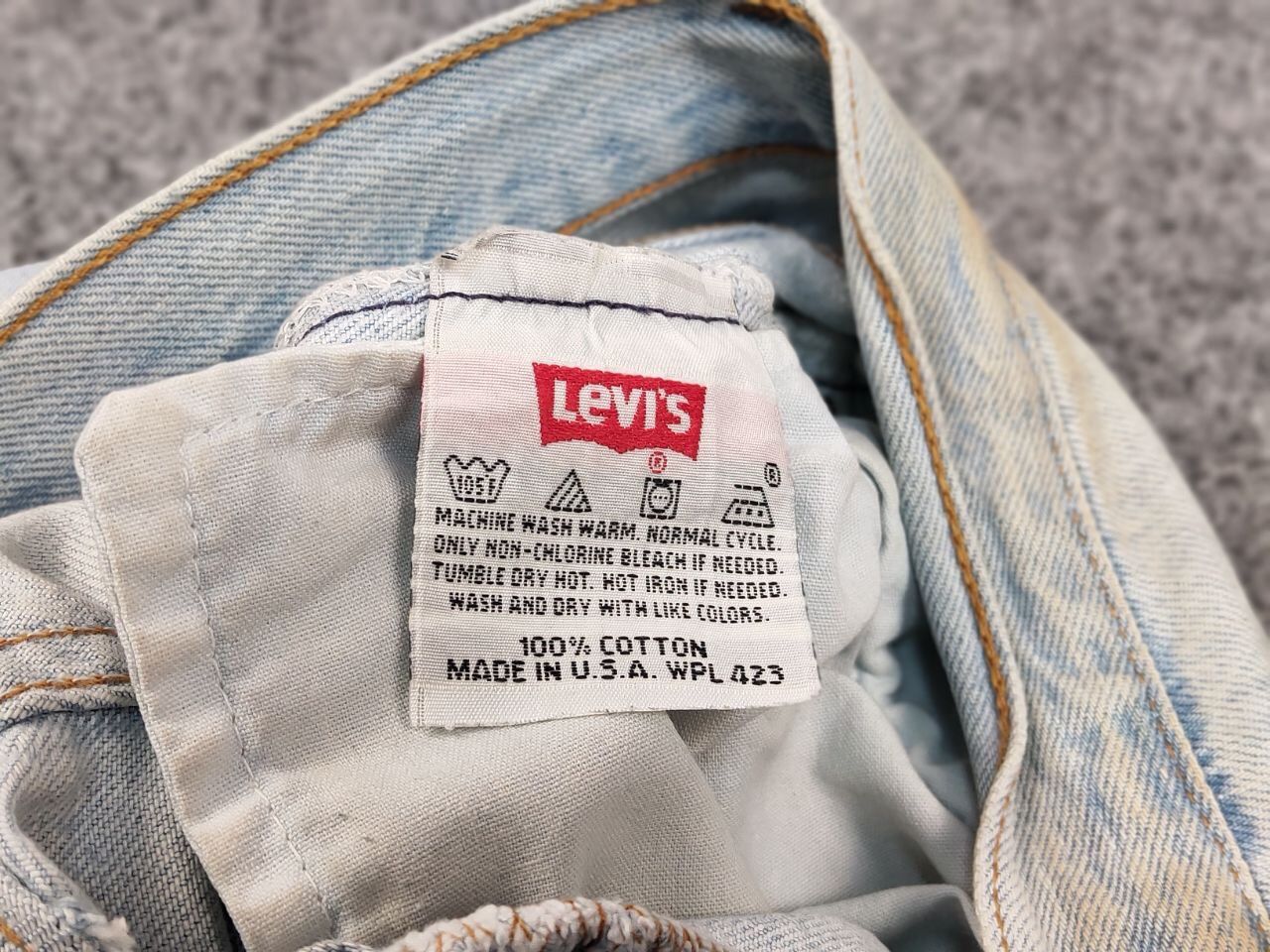 Levi's Vintage 80s Levis 501 Perfect Faded Denim Jeans Made in USA Size US 32 / EU 48 - 20 Thumbnail