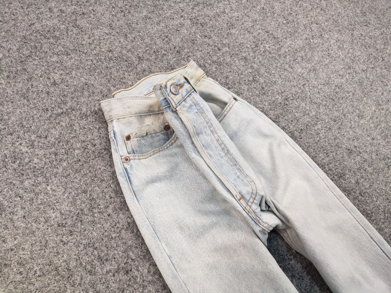 Levi's Vintage 80s Levis 501 Perfect Faded Denim Jeans Made in USA Size US 32 / EU 48 - 9 Thumbnail