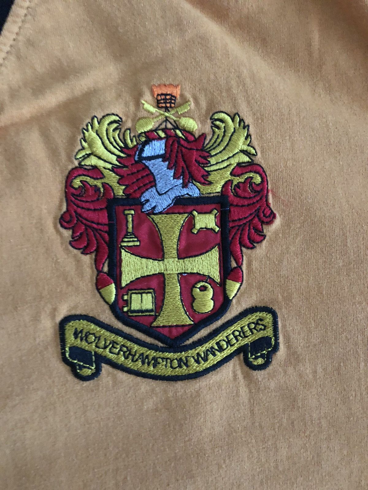 Vintage WOLVERHAMPTON WANDERERS WOLVES OFFICIAL SOCCER JERSEY SHIRT Size US M / EU 48-50 / 2 - 3 Thumbnail