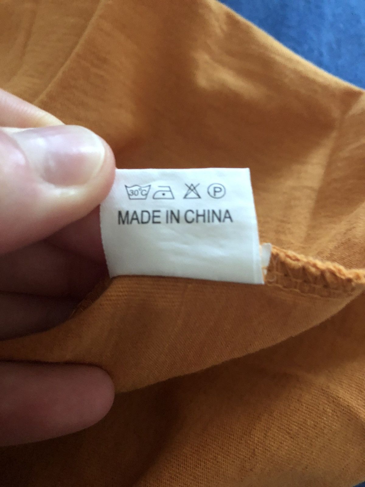 Vintage WOLVERHAMPTON WANDERERS WOLVES OFFICIAL SOCCER JERSEY SHIRT Size US M / EU 48-50 / 2 - 6 Thumbnail