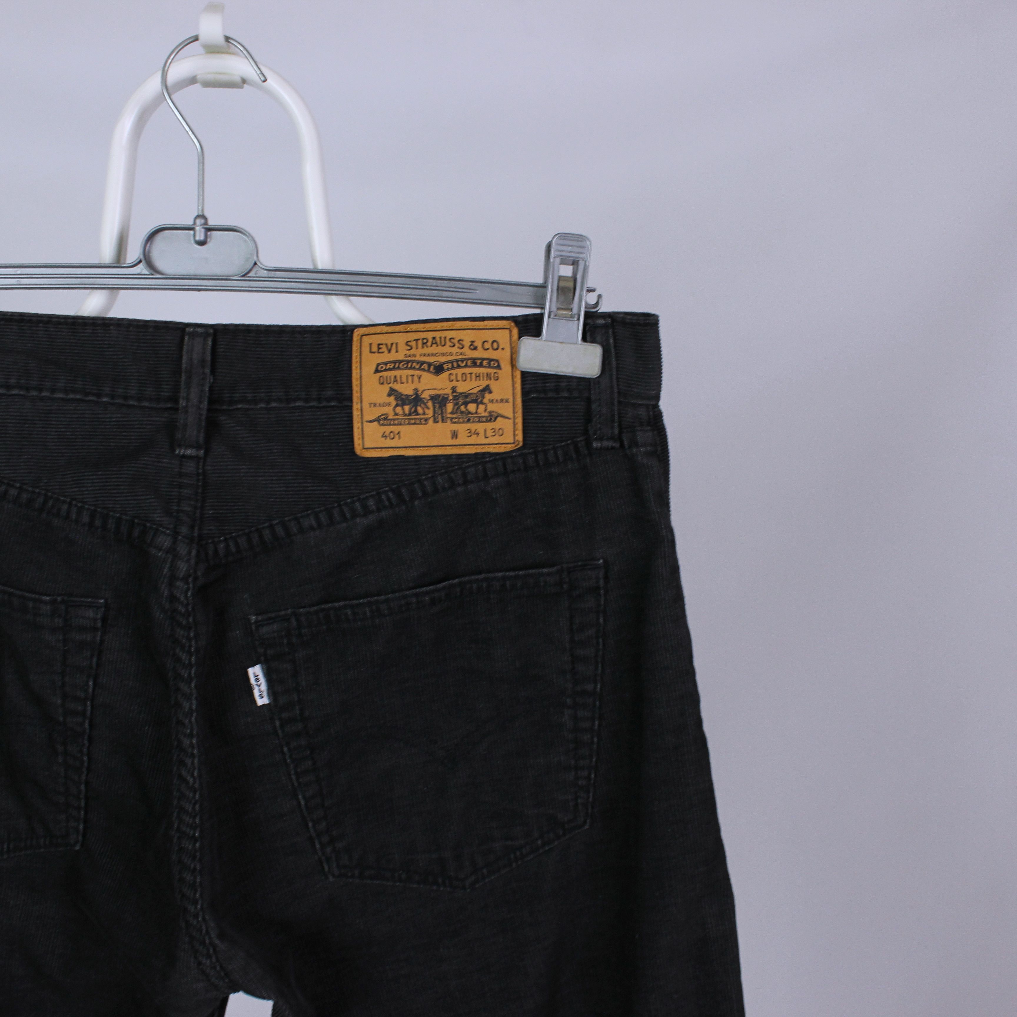 Levi's Vintage levis 401 jeans denim rare velvet black 34 30 Size US 34 / EU 50 - 1 Thumbnail
