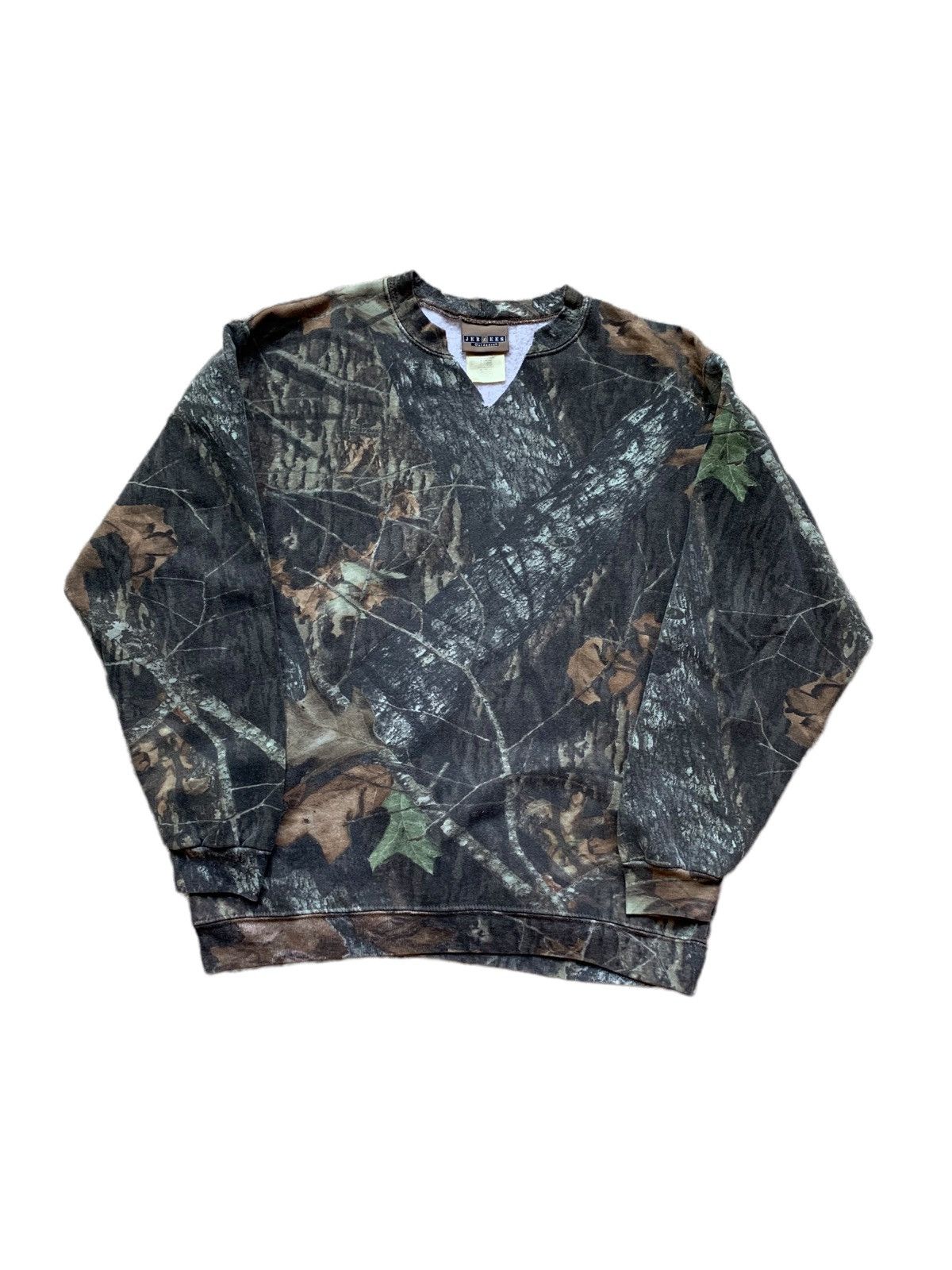 Japanese Brand × Vintage Vintage faded Realtree camo earth tone crewneck Size US L / EU 52-54 / 3 - 1 Thumbnail