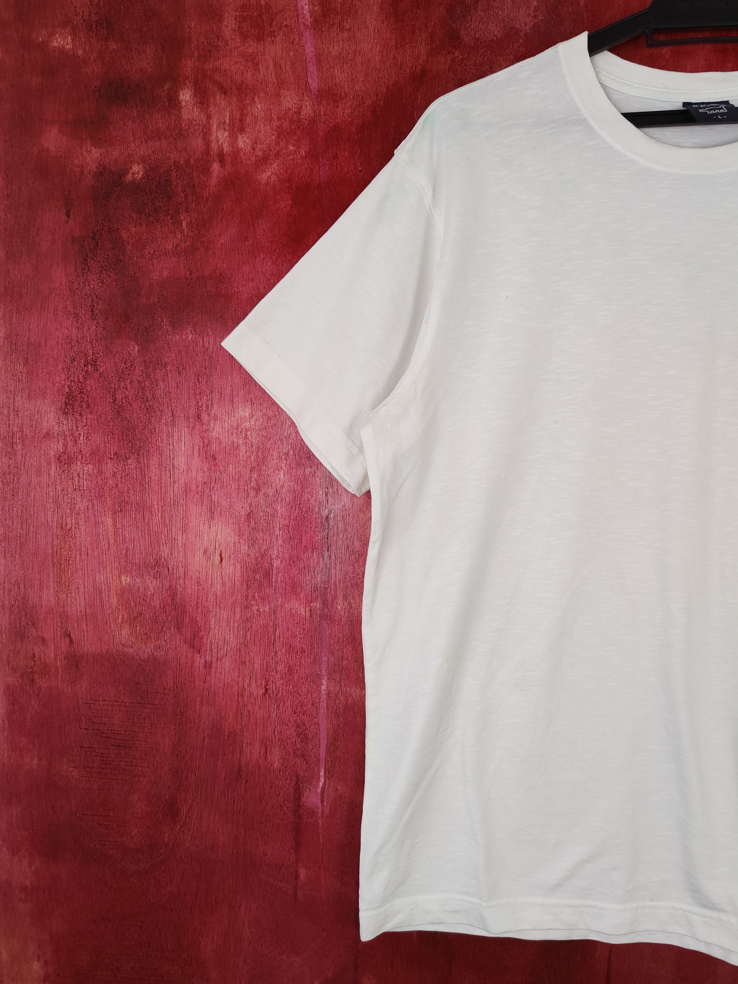 Japanese Brand Uniqlo-Keith Haring plain White Tshirt #S397 Size US L / EU 52-54 / 3 - 5 Thumbnail