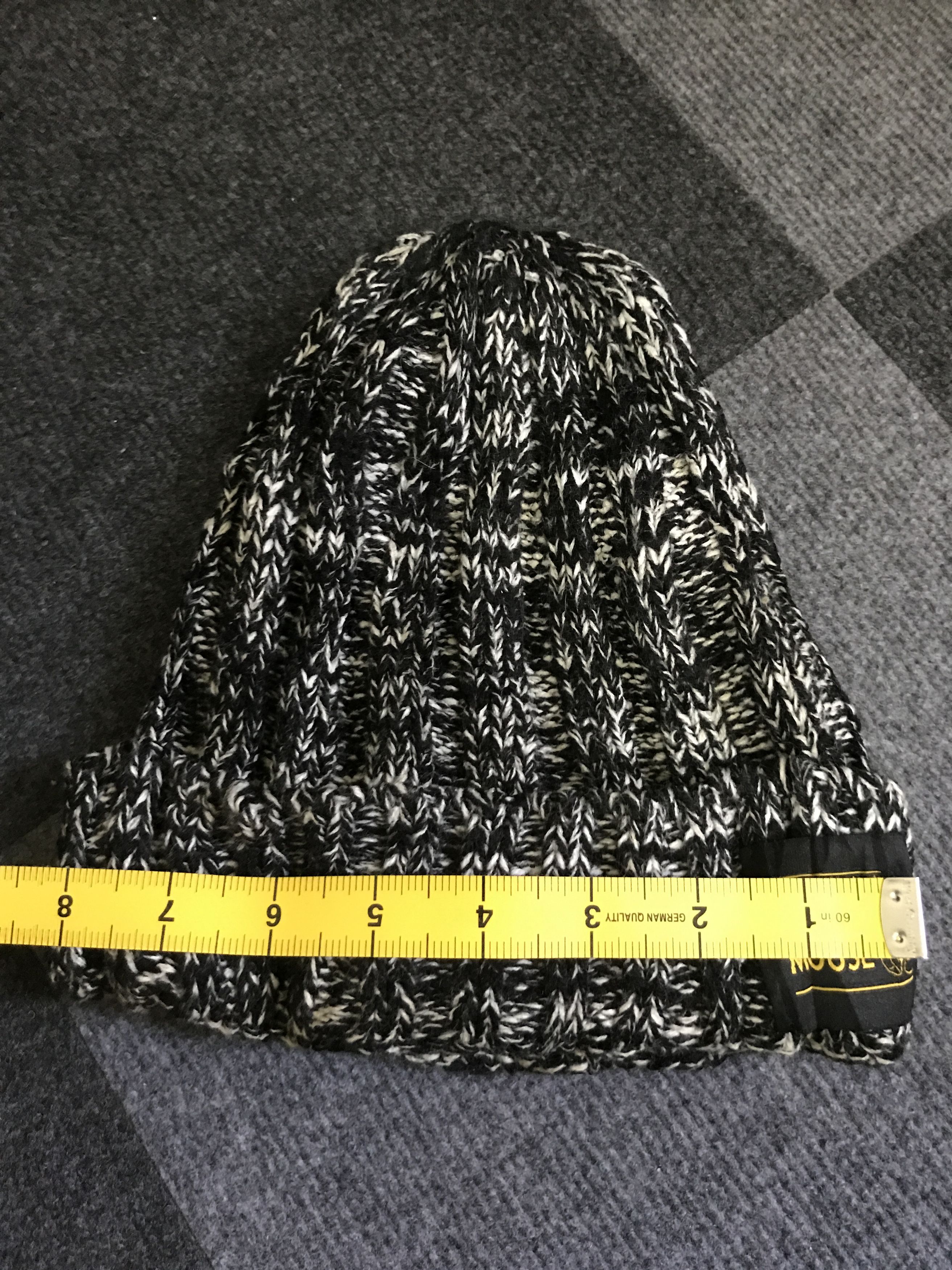 Mickey Mouse BSC118 MICKEY MOUSE Rare Colour Beanie Size ONE SIZE - 8 Thumbnail