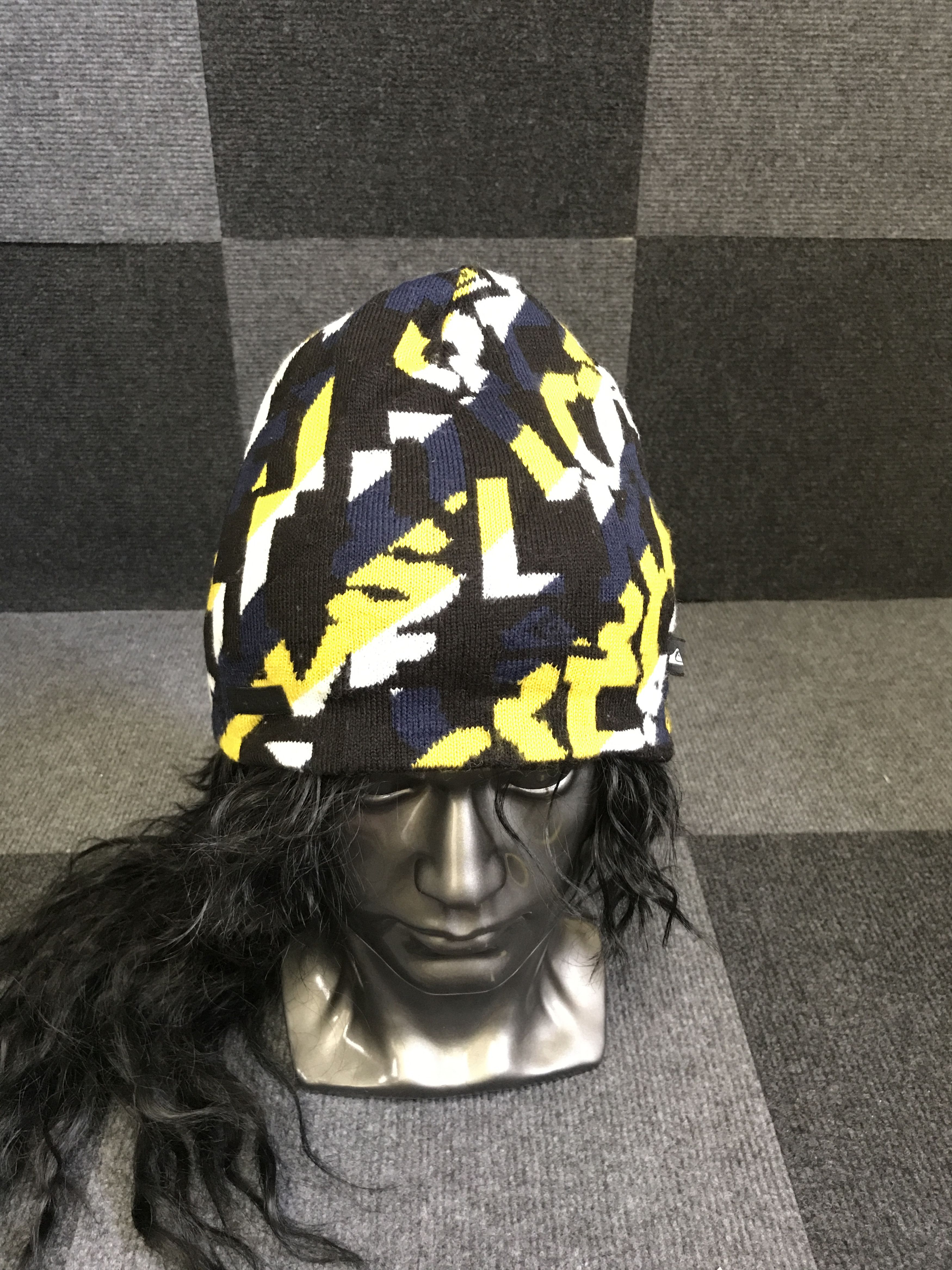 Airwalk BSC122 AIRWALK Skateboard Full Spell Out Beanie Size ONE SIZE - 1 Thumbnail