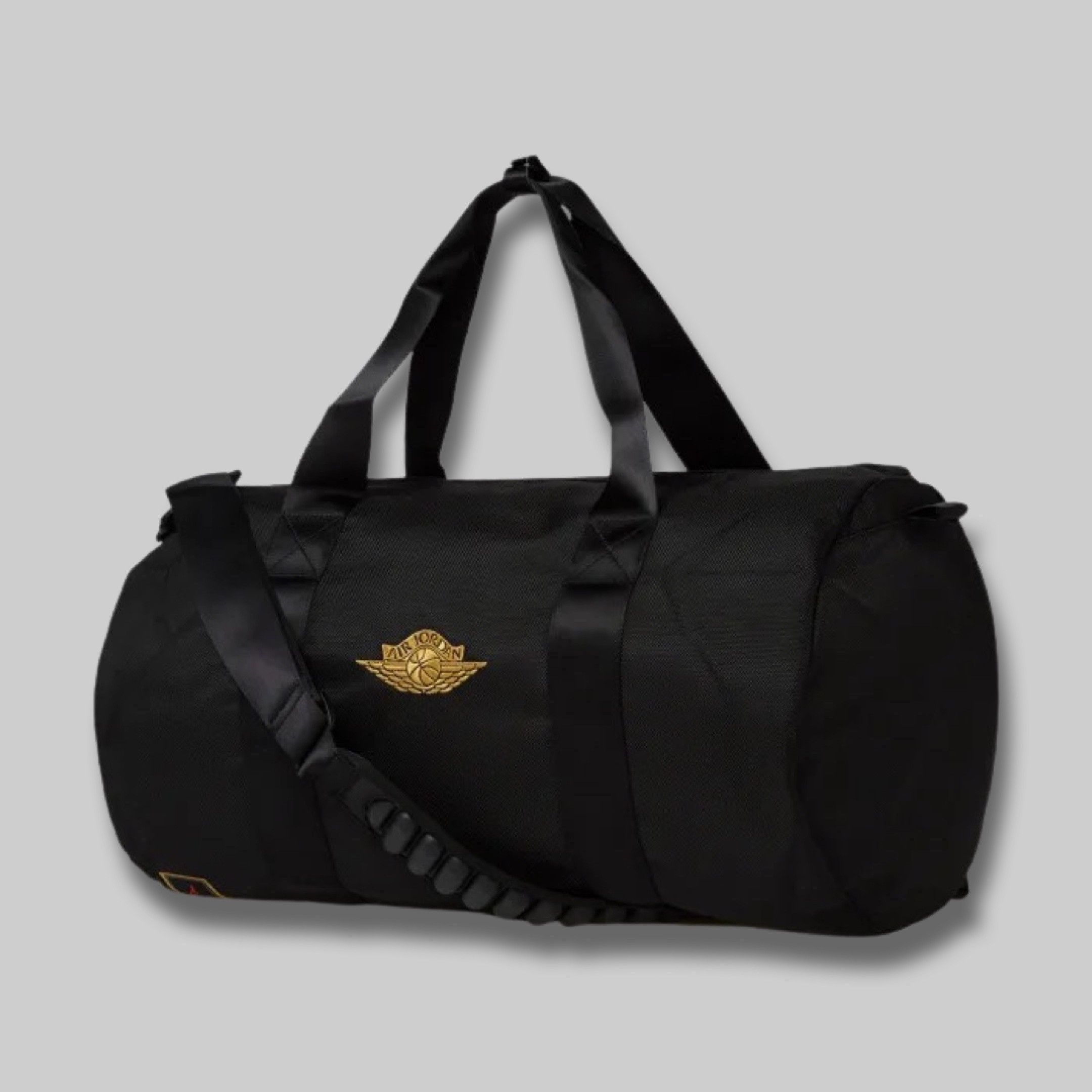 Jordan Brand ** RARE ** OVO x Air Jordan Duffle Bag Gold Owl Black Size ONE SIZE - 2 Thumbnail