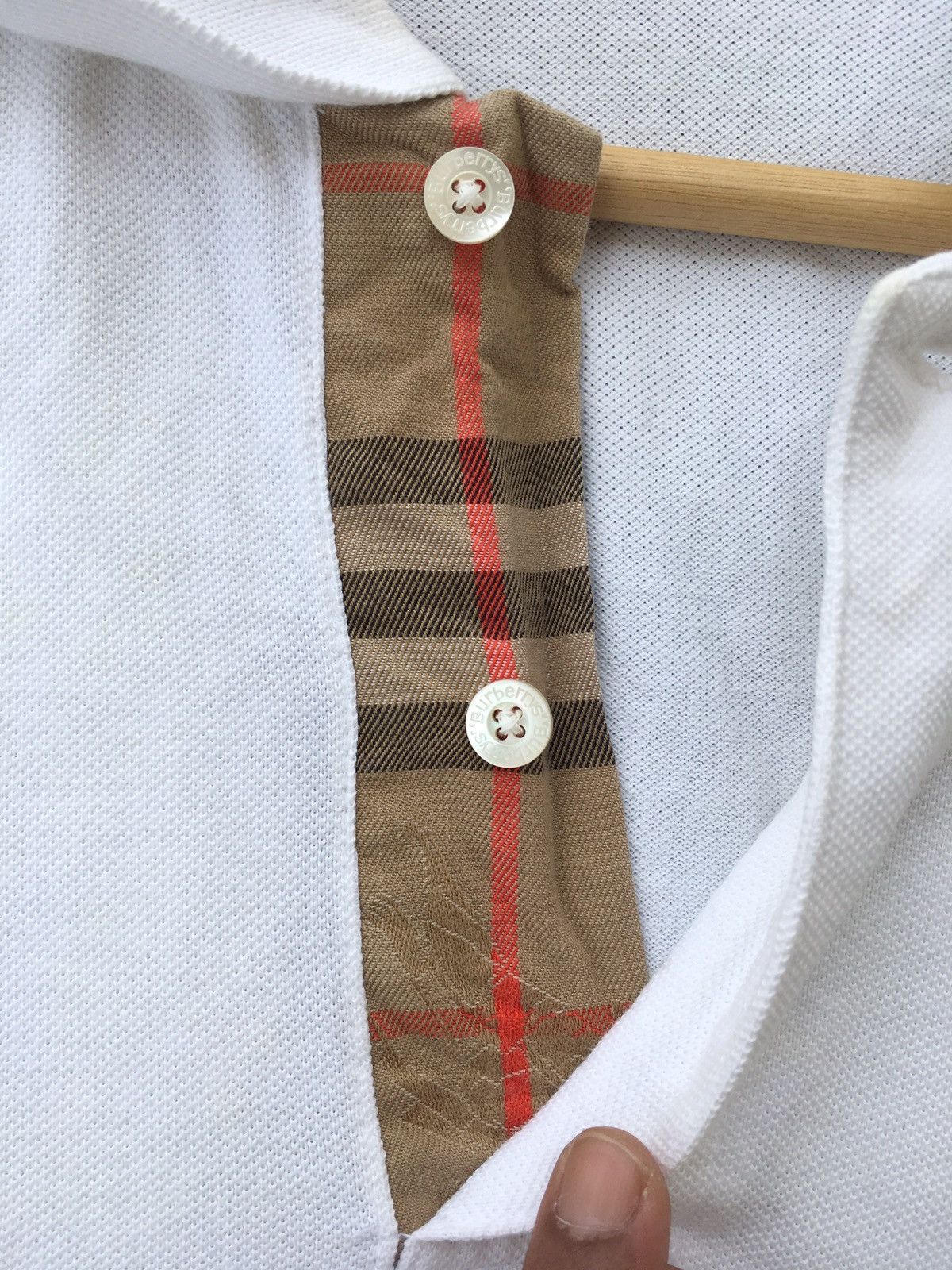 Burberry Vintage Burberry White Collar Shirt Size US M / EU 48-50 / 2 - 10 Thumbnail